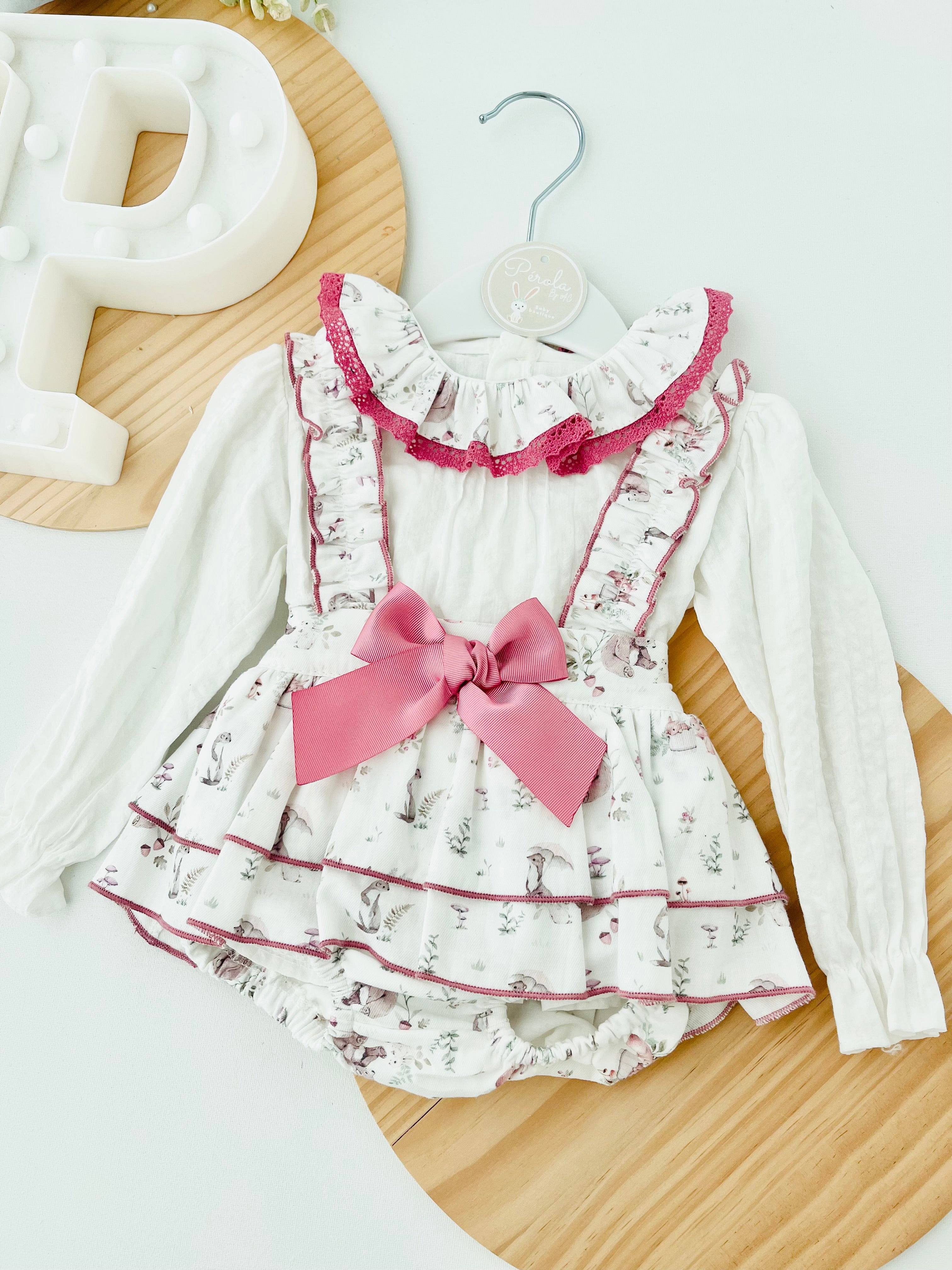 Conjunto floresta: fofo e blusa