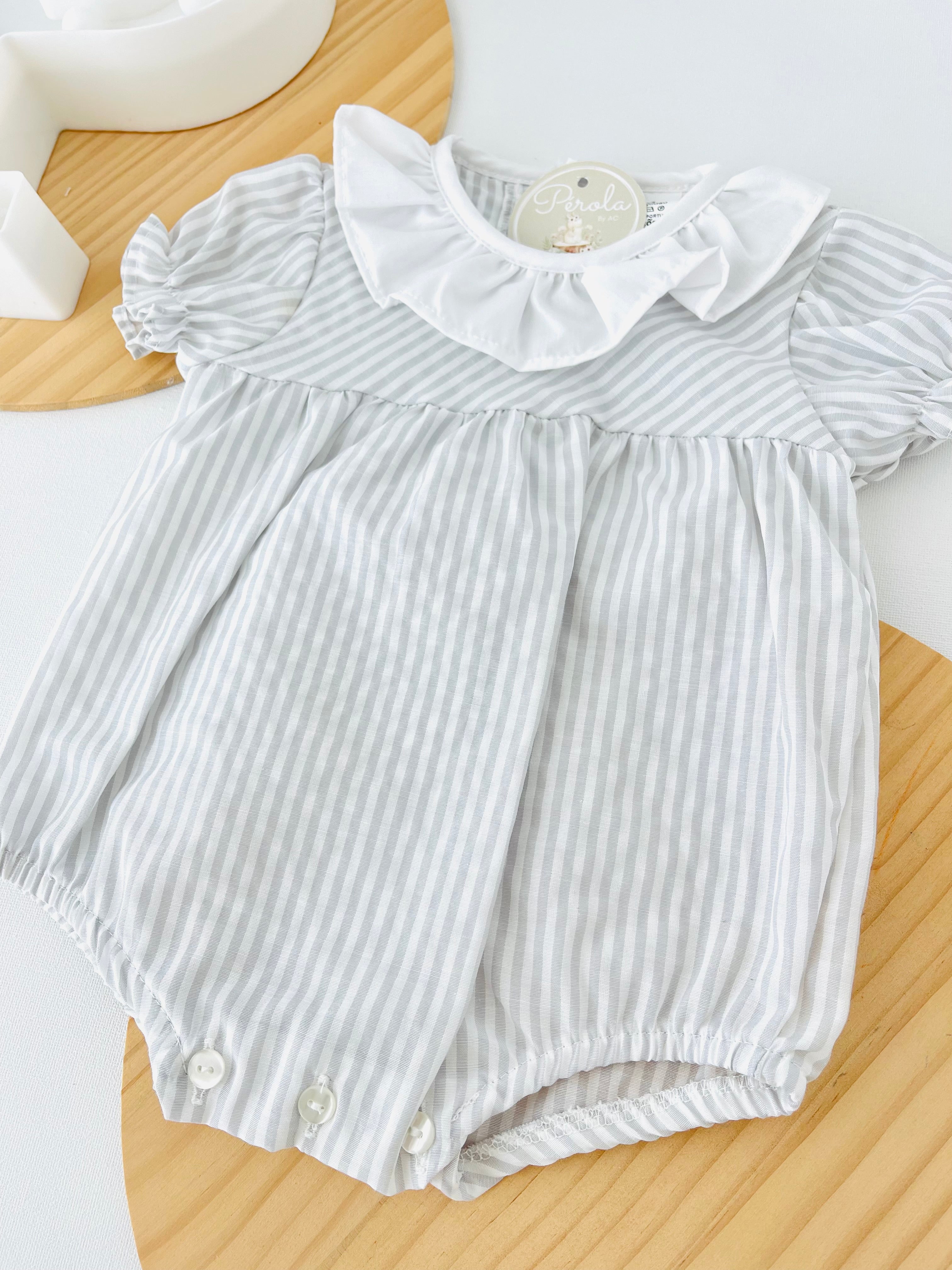 Fofo com golinha cinzento