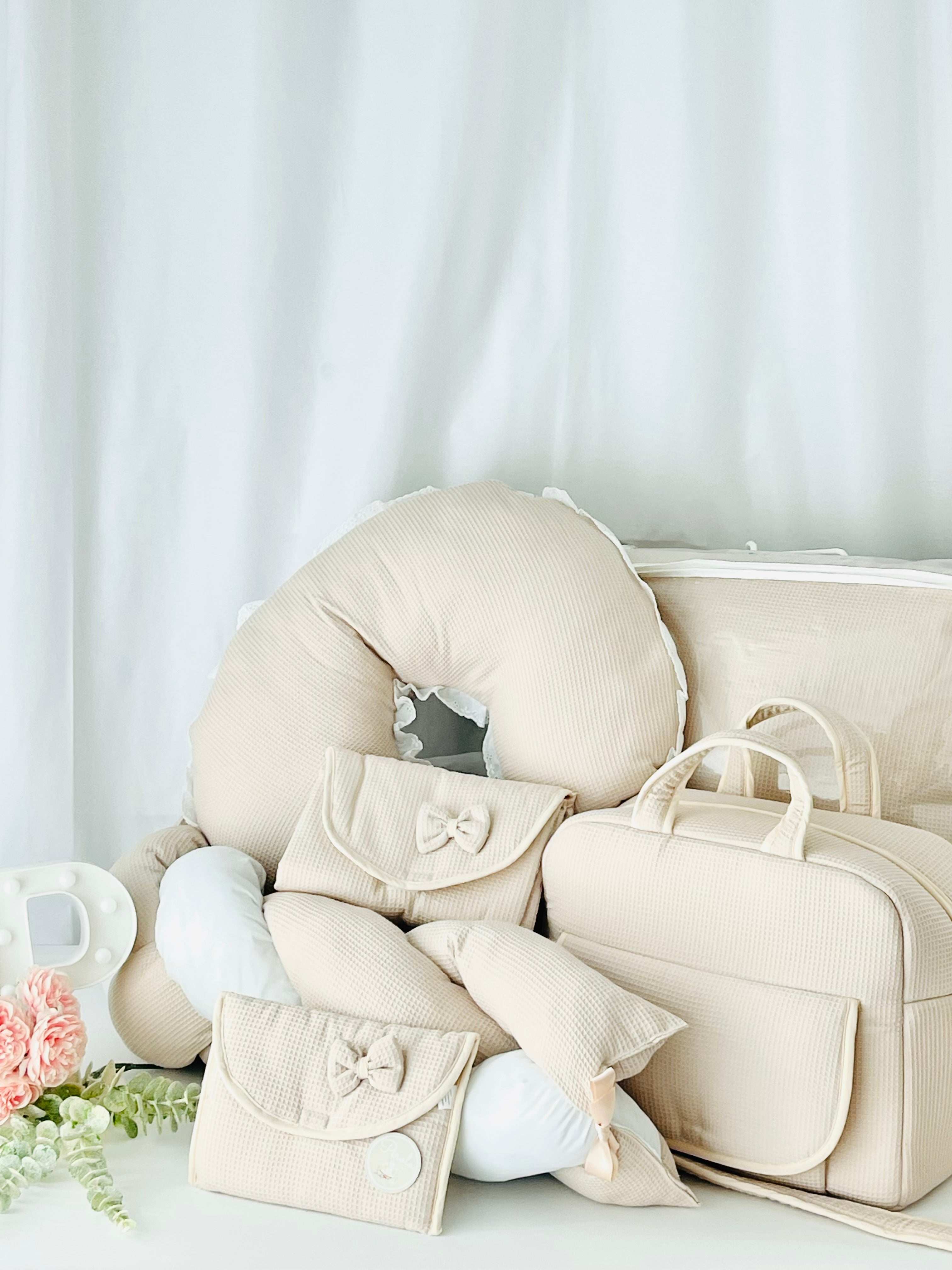 Conjunto Edredon para cama de grades: almofada, edredon e proteção lateral