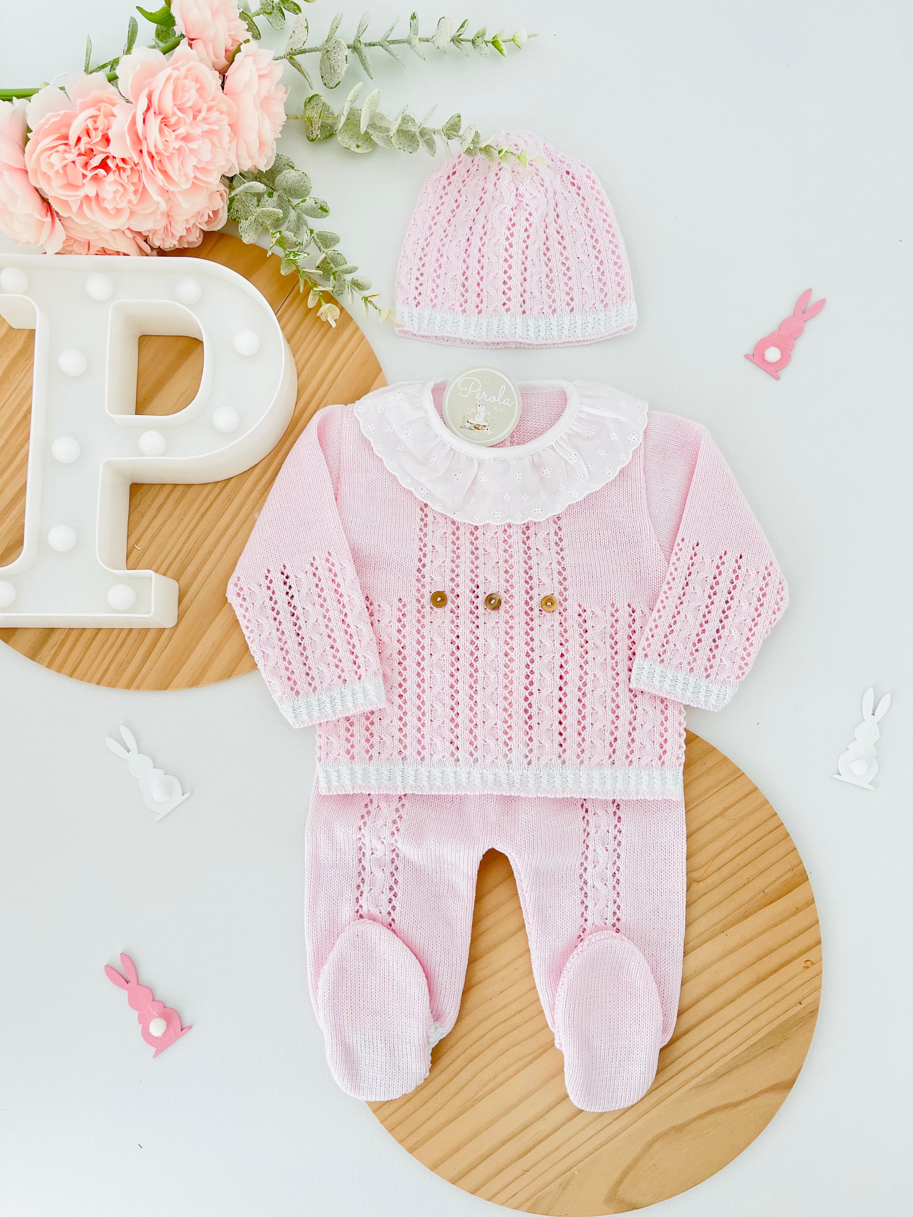 Conjunto recém nascido : camisola, calças e gorro 100% algodão