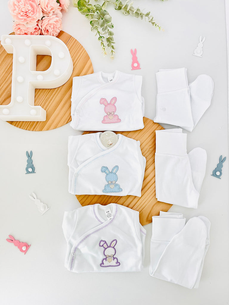 Conjunto interiores tema Bunny: Body e calças