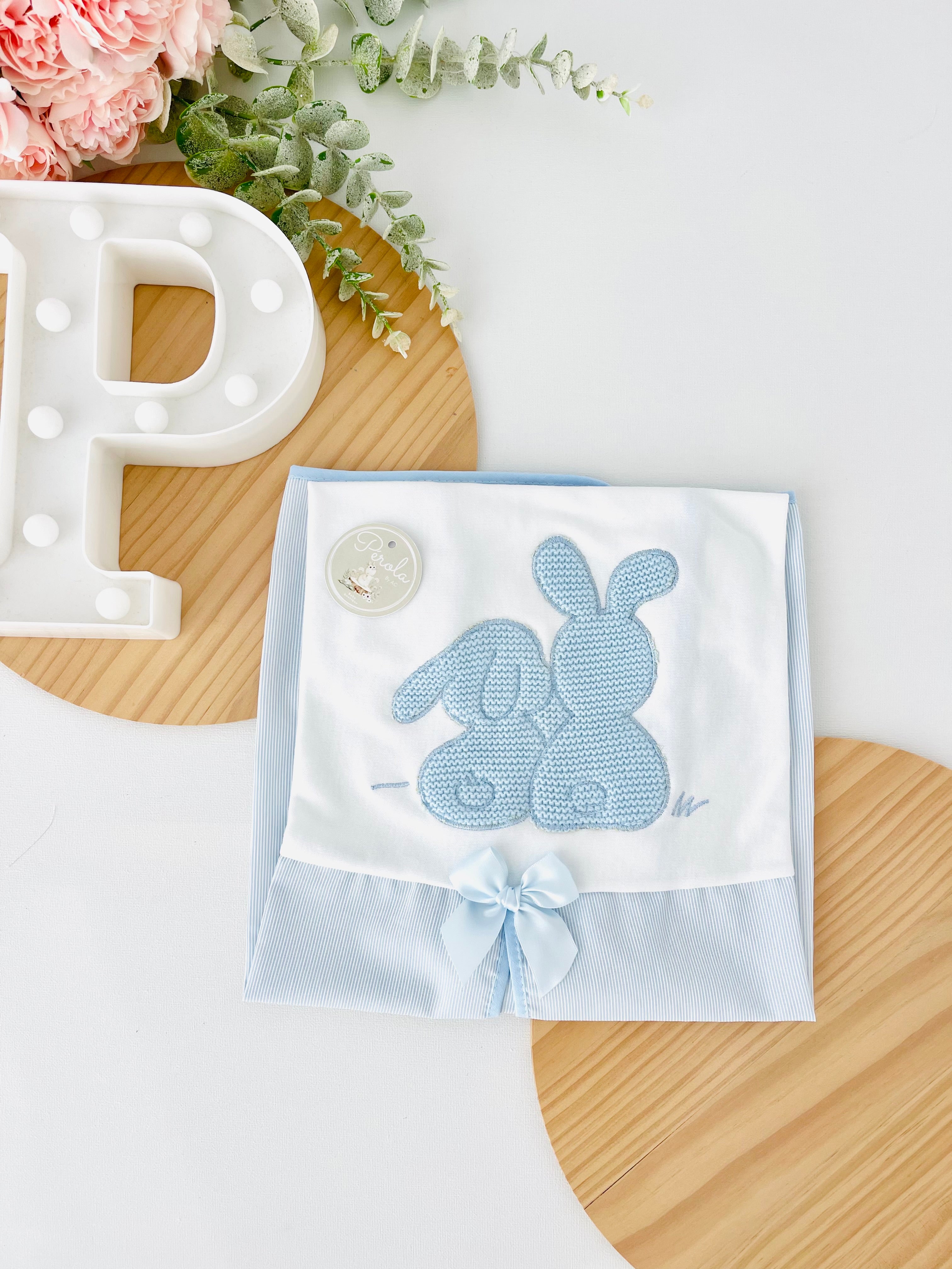 Tapa ovo com abertura tema coelhinhos