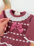 Conjunto princesinha de malha berinjela com bordado inglês