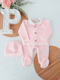 Conjunto rosa: camisola, calças e gorro