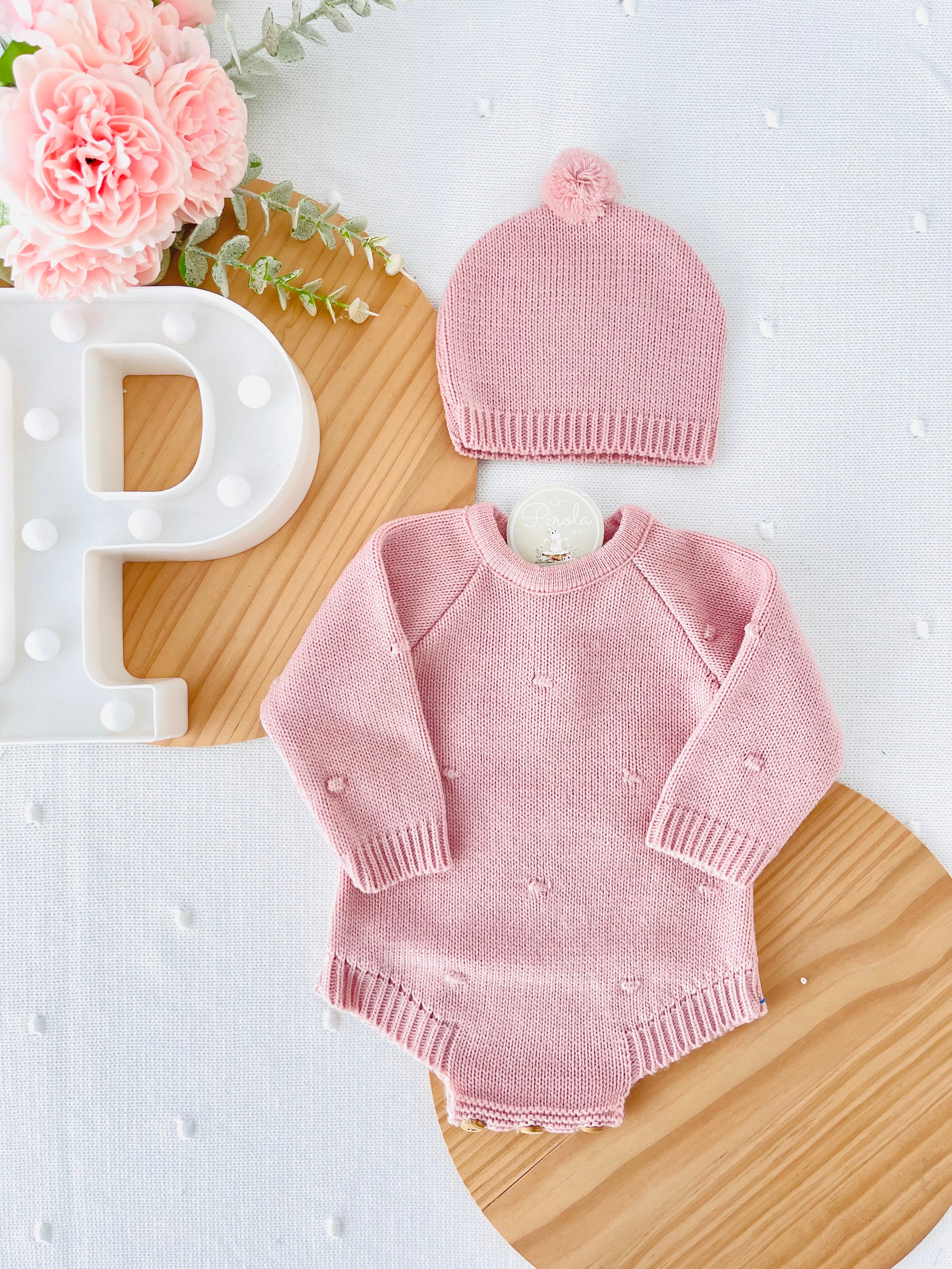 Fofo e gorro pintinhas