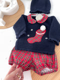 Conjunto Natal: camisola, calções e gorro pompom