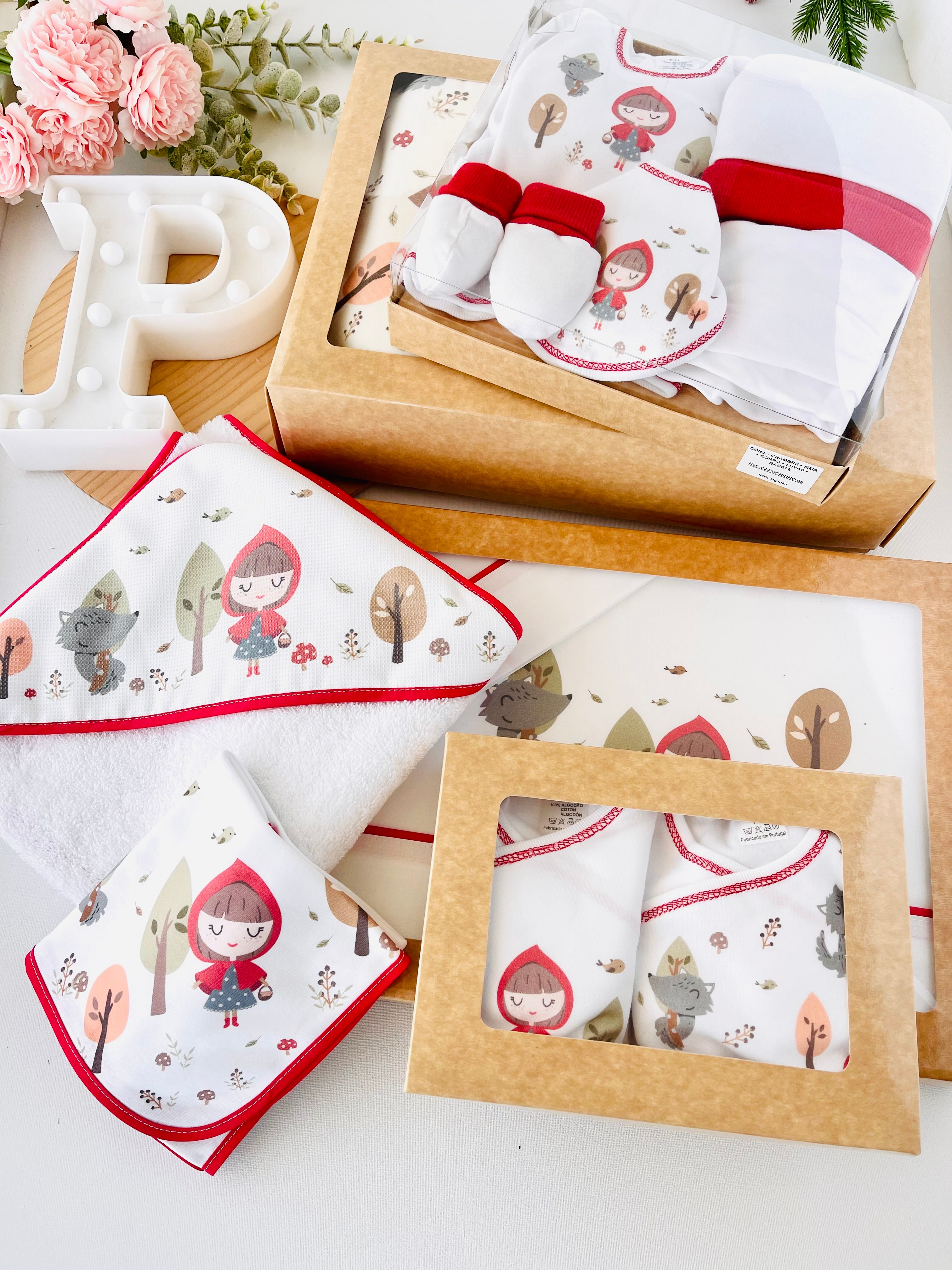 Pack 3 capuchinho vermelho: camisola, calças, gorro, luvas e babete