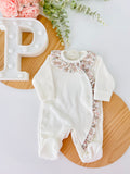 Babygrow tema flores em VELUDO