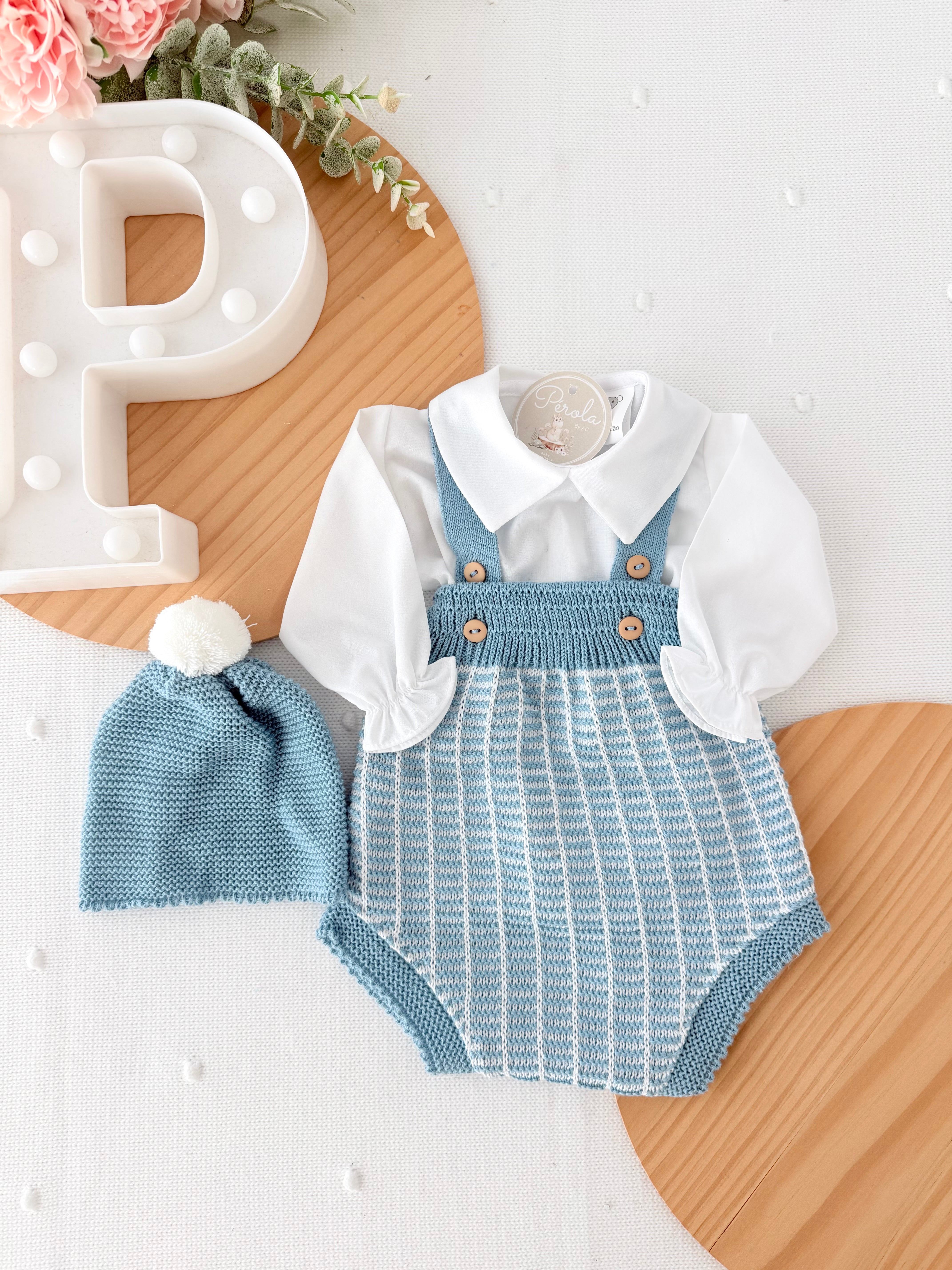 Conjunto doce azul: Fofo, camisa  e gorro