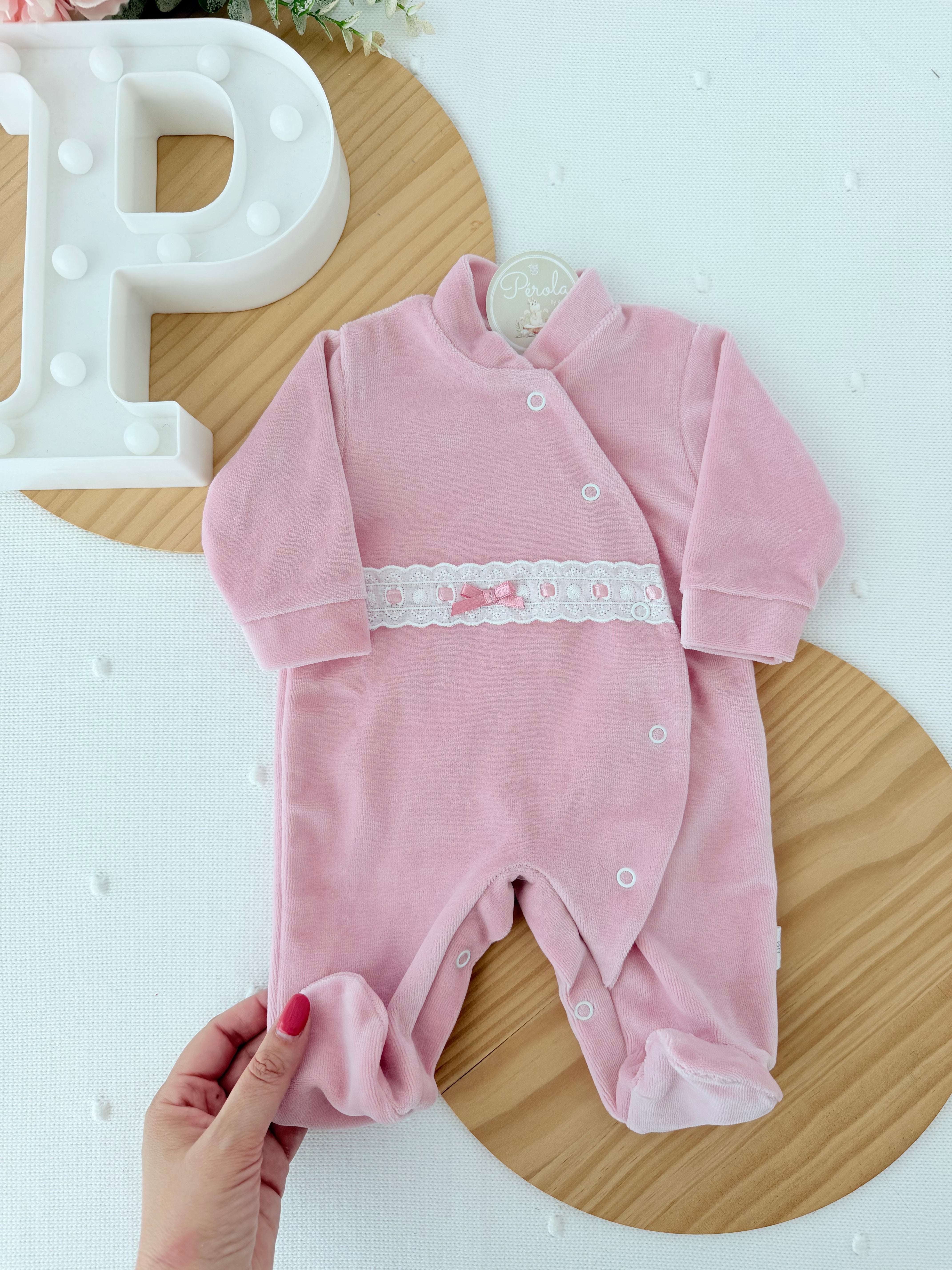 Babygrow veludo fita em renda