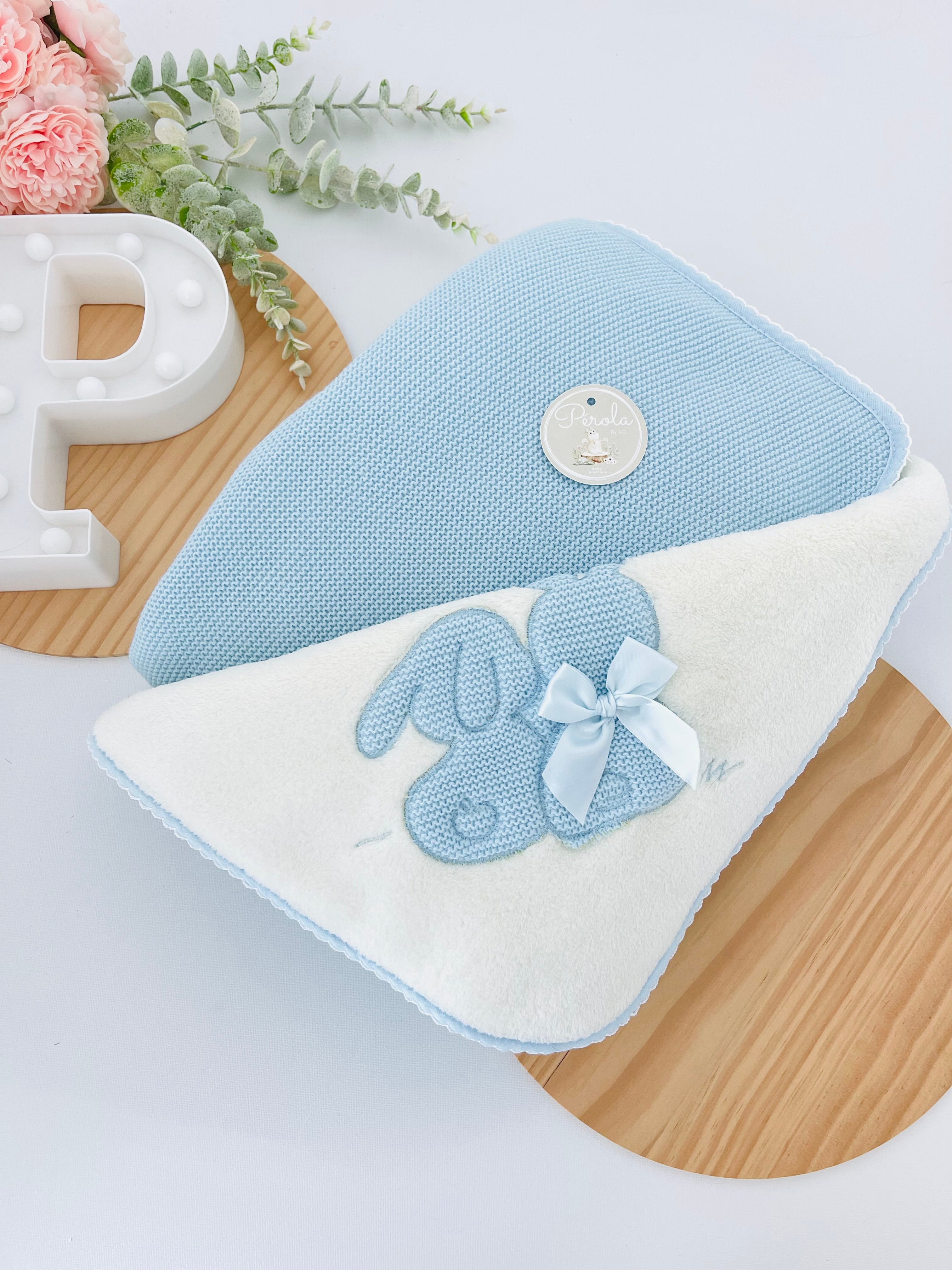 Manta quentinha tema coelhinhos