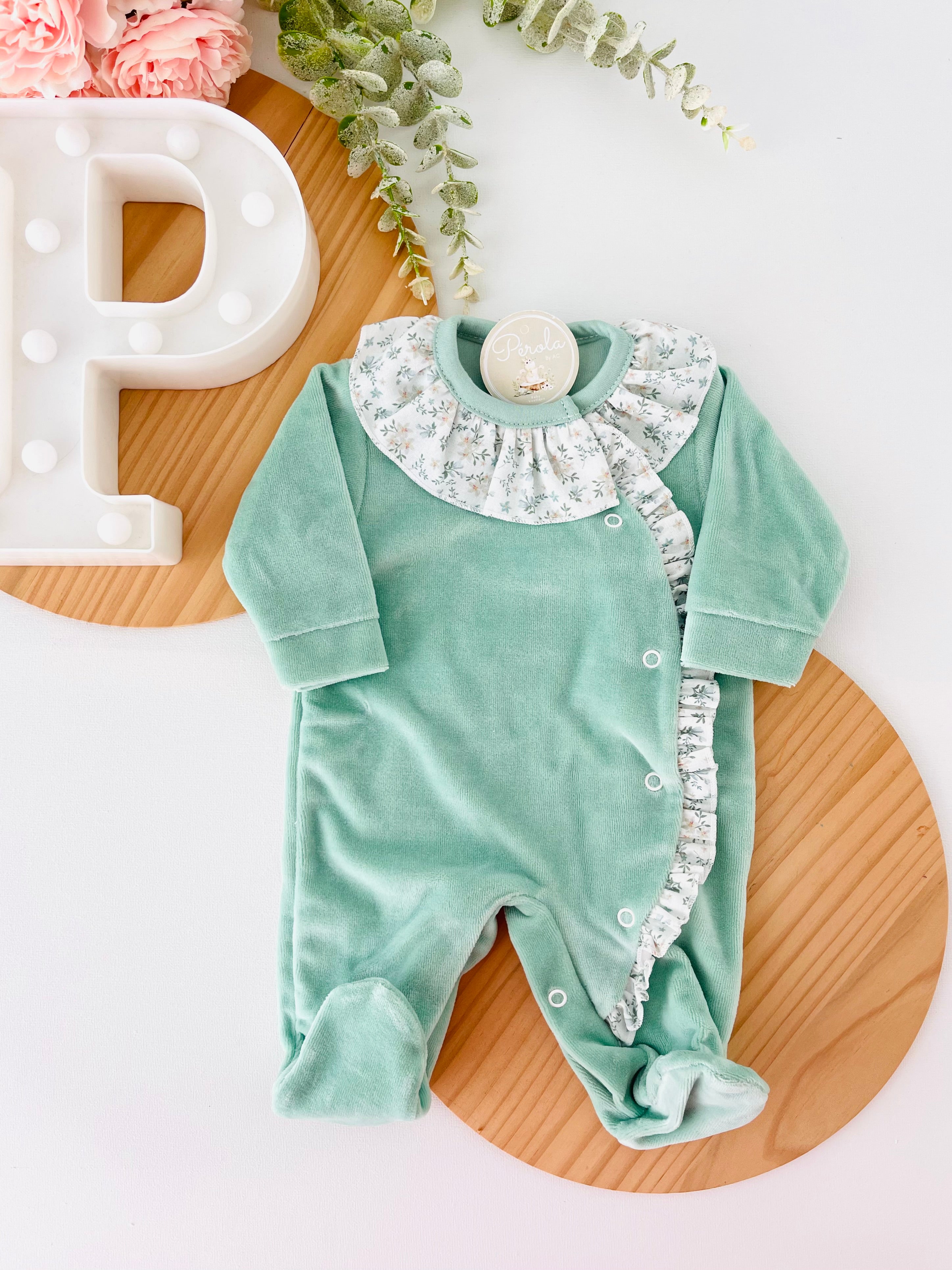 Babygrow tema flores em VELUDO