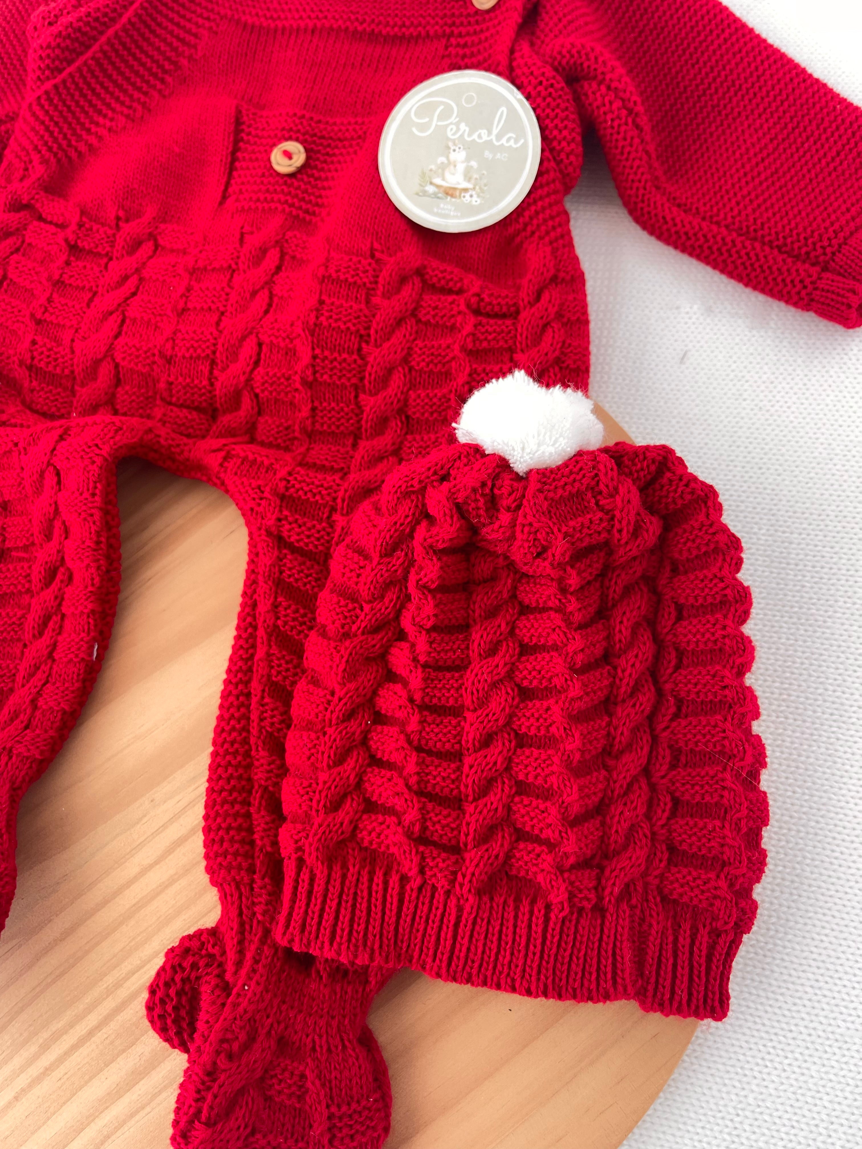 Saída de maternidade Aconchego 4 peças: casaco, jardineiras, camisola e gorro