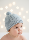Gorro em malha com pompom
