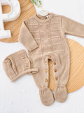 Saída de maternidade quadradinhos: Babygrow e touca
