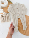 Saída de maternidade neutra: macacão e gorro Outono Inverno