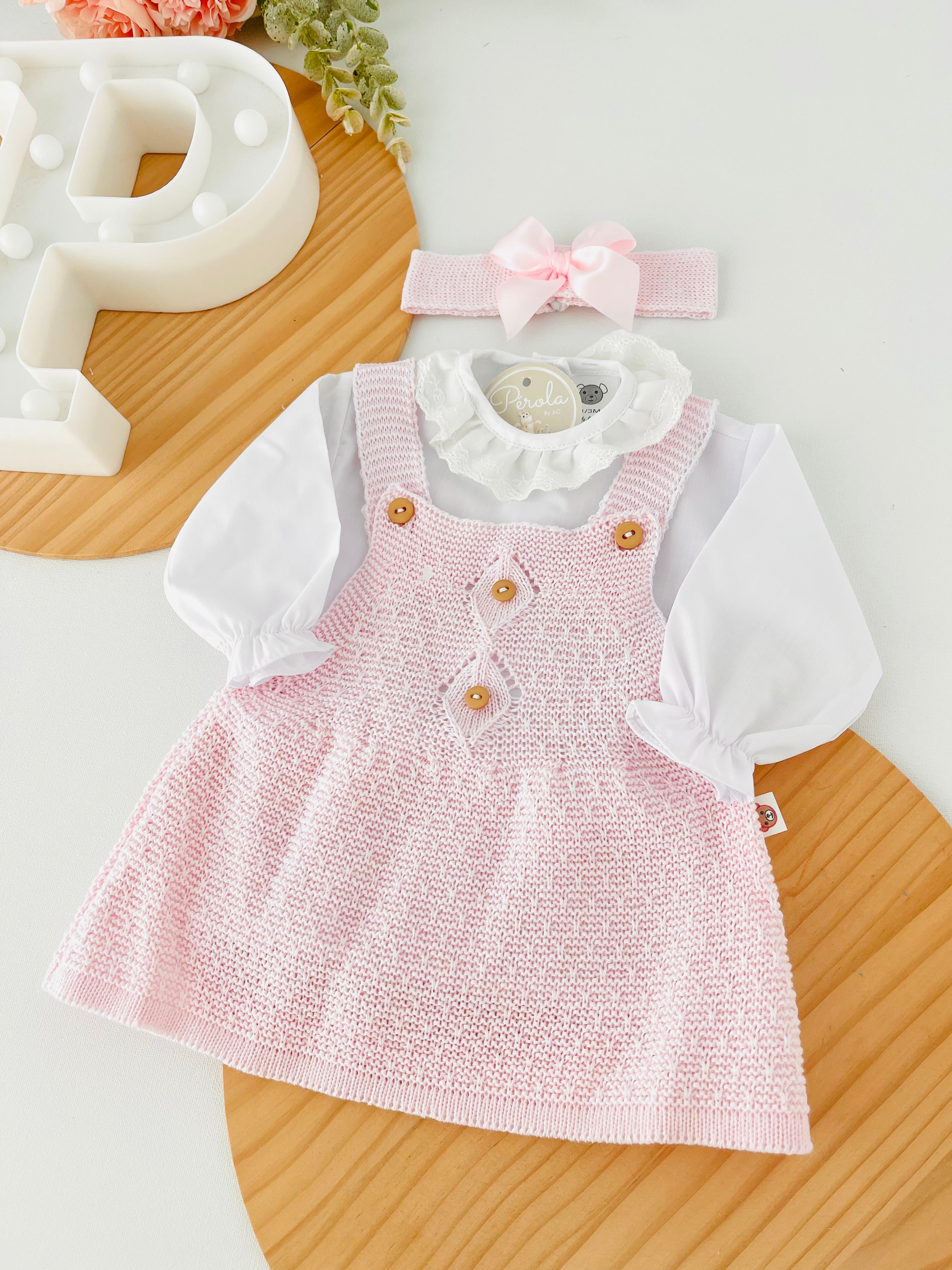 Conjunto rosa : vestido, blusa e fita com laço