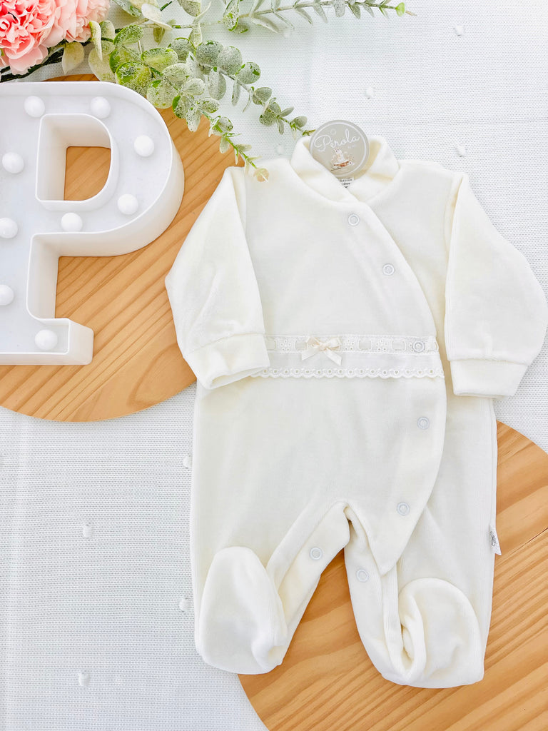 Babygrow pérola em veludo