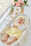 Conjunto Amarelo : vestido, blusa e fita com laço
