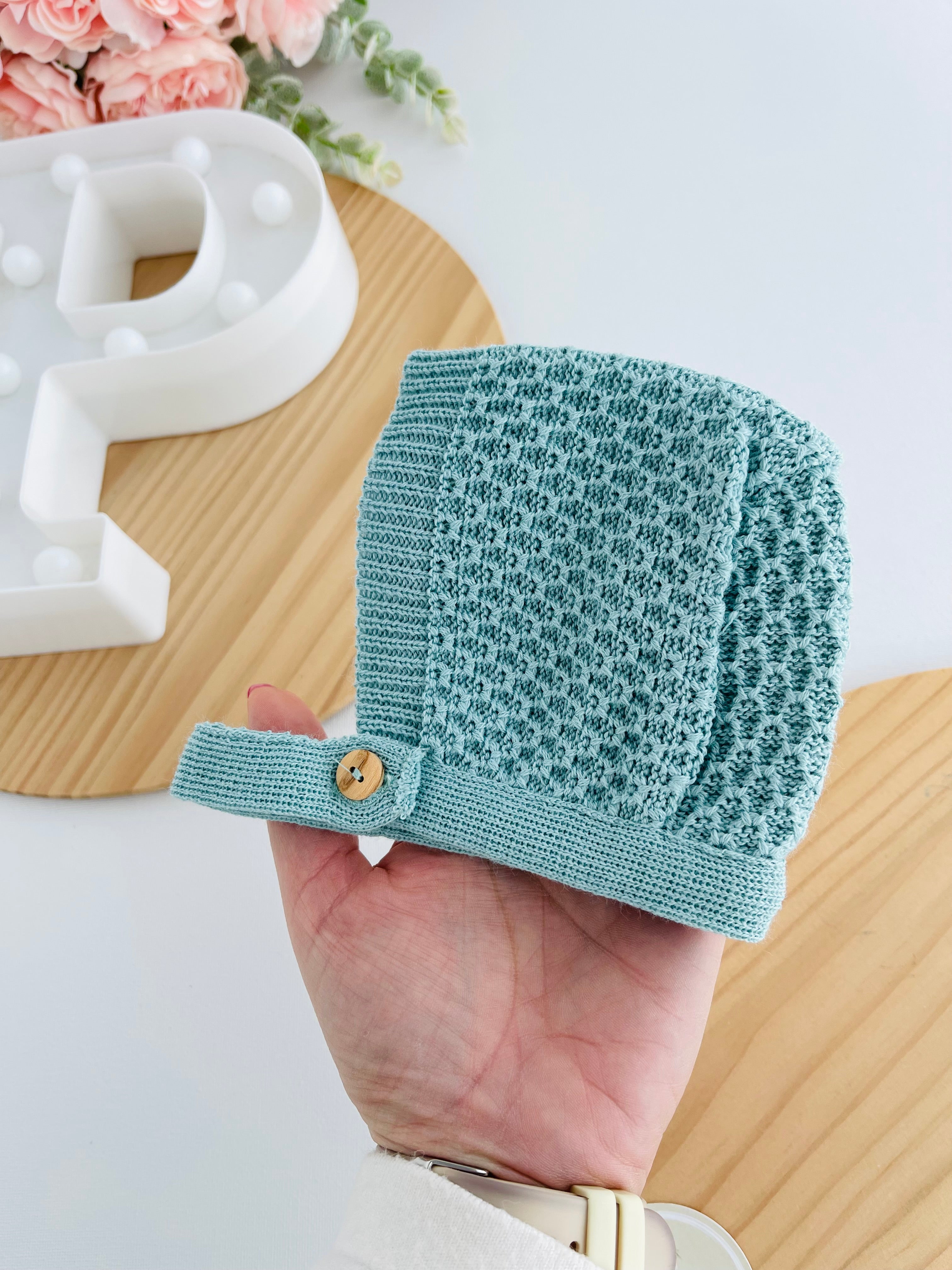 Conjunto malha com golinha: casaco, calças e touca- malha fina