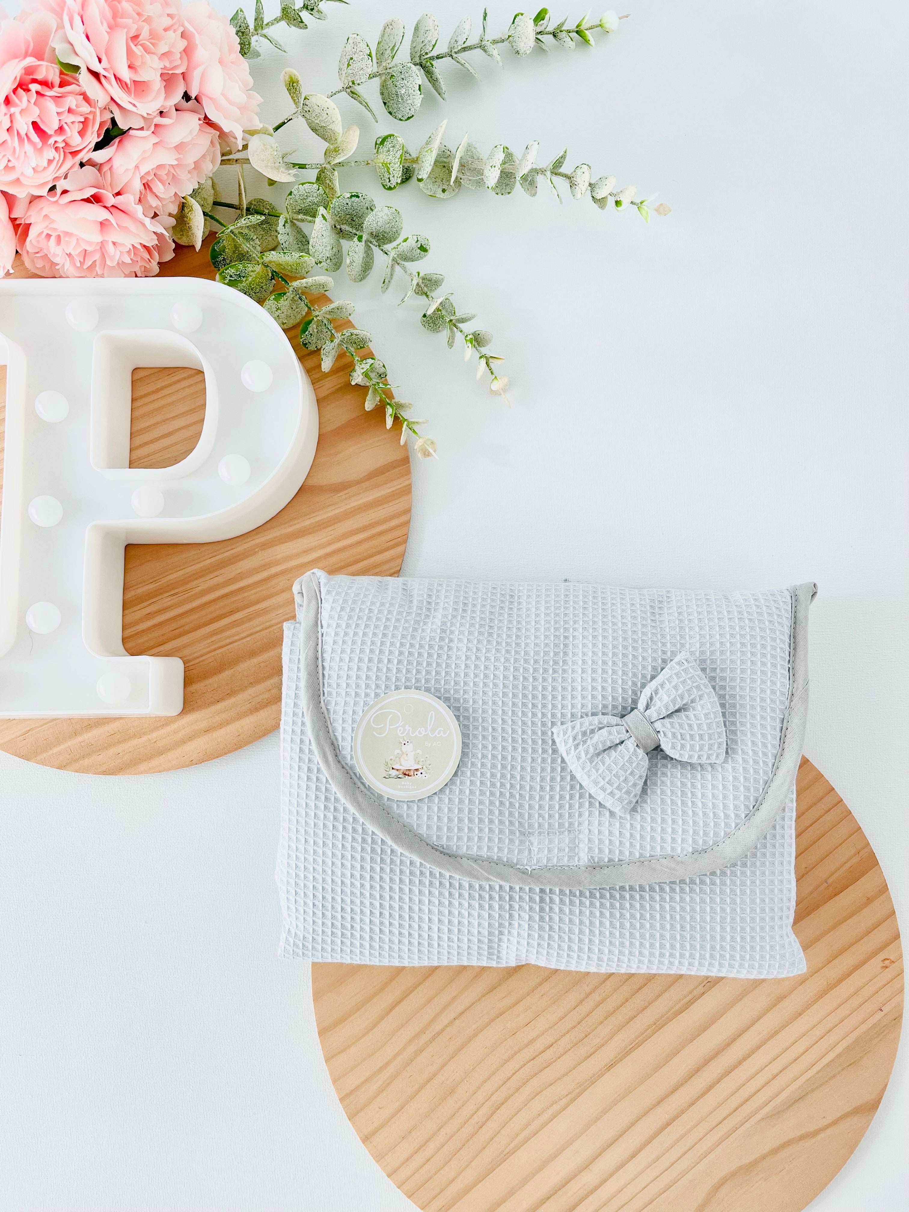 Muda fraldas tema favos