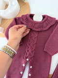 Babygrow e touca em beringela