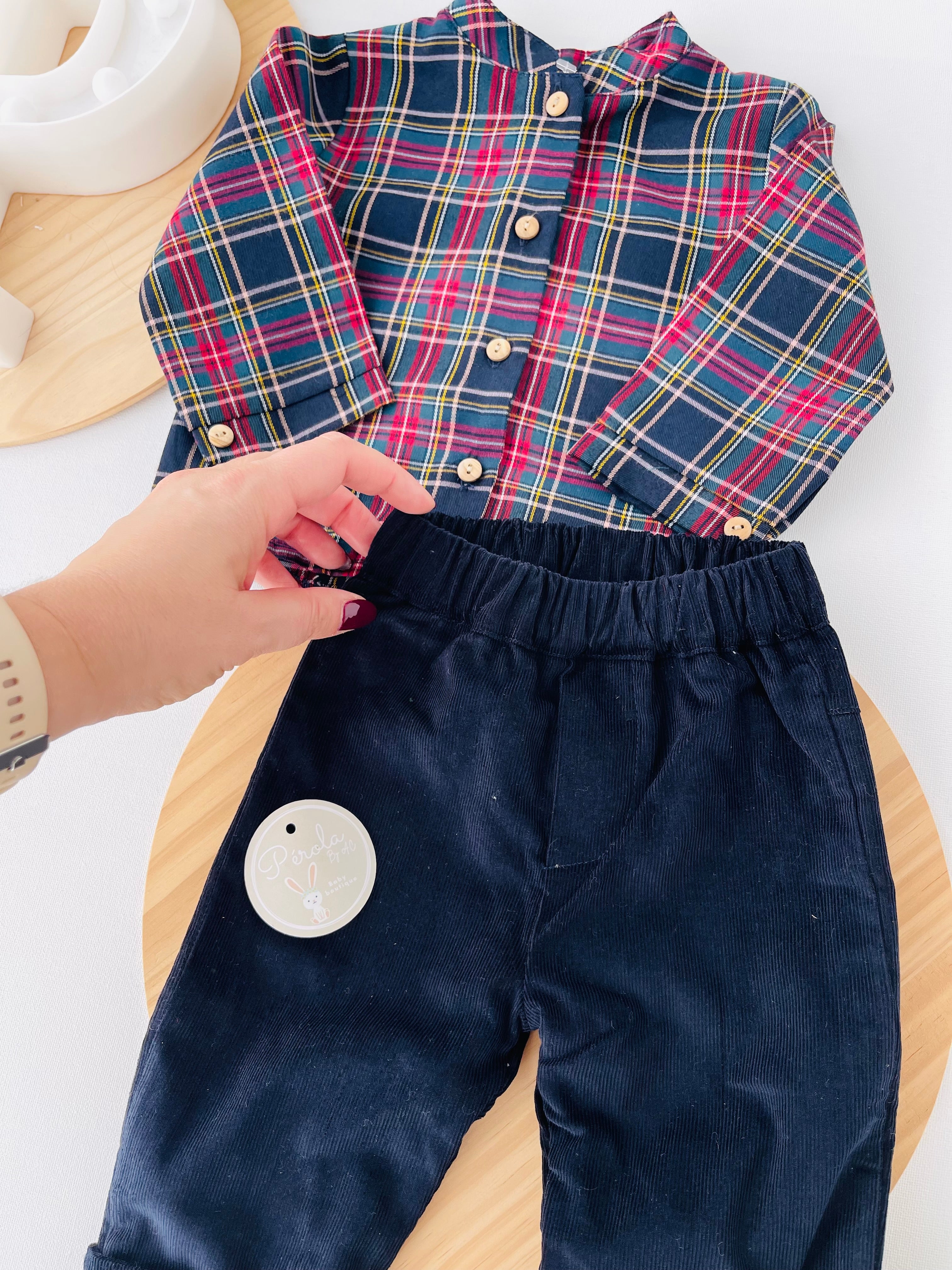 Conjunto xadrez: calças bombazine e camisa