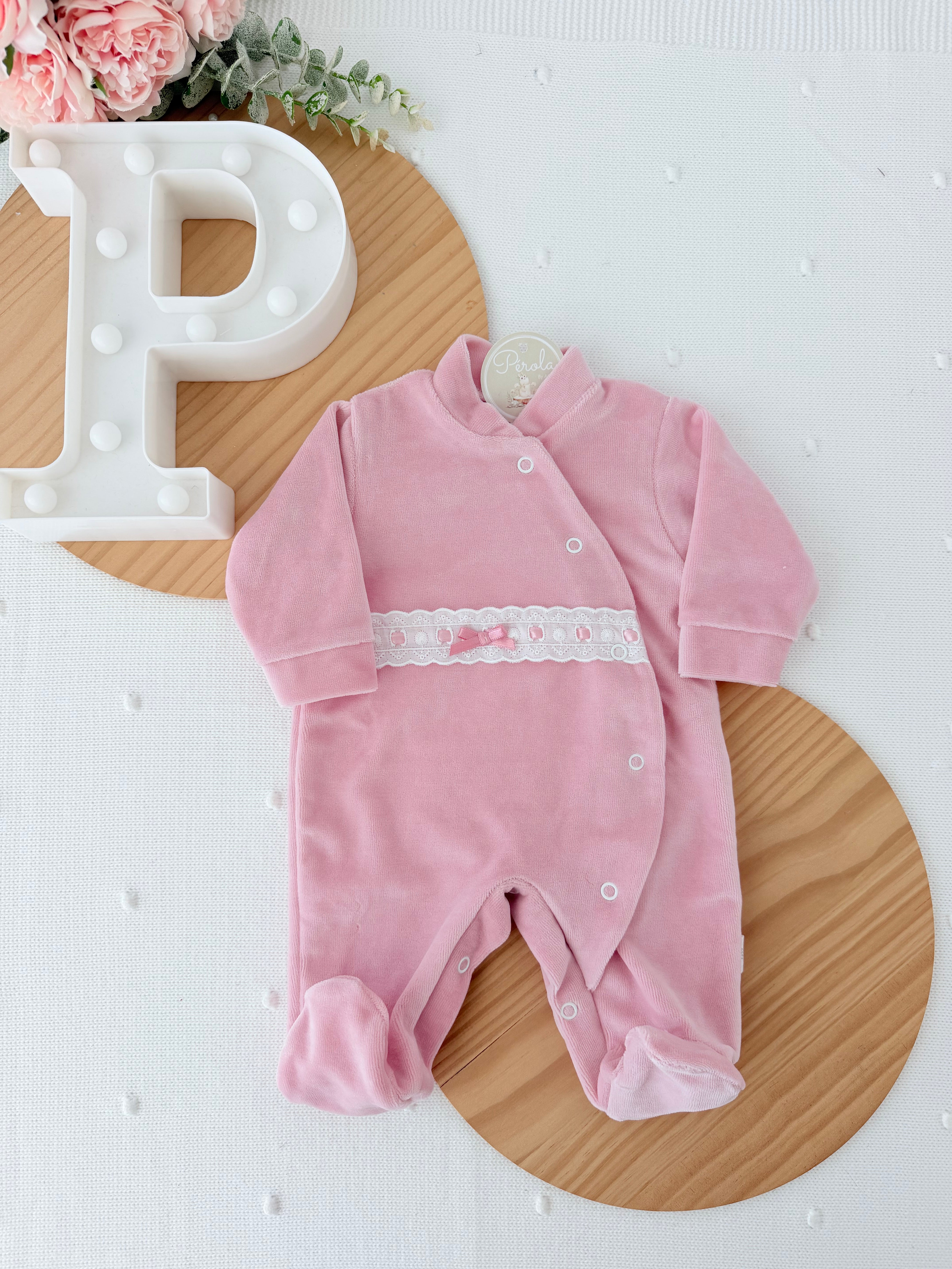Babygrow veludo fita em renda