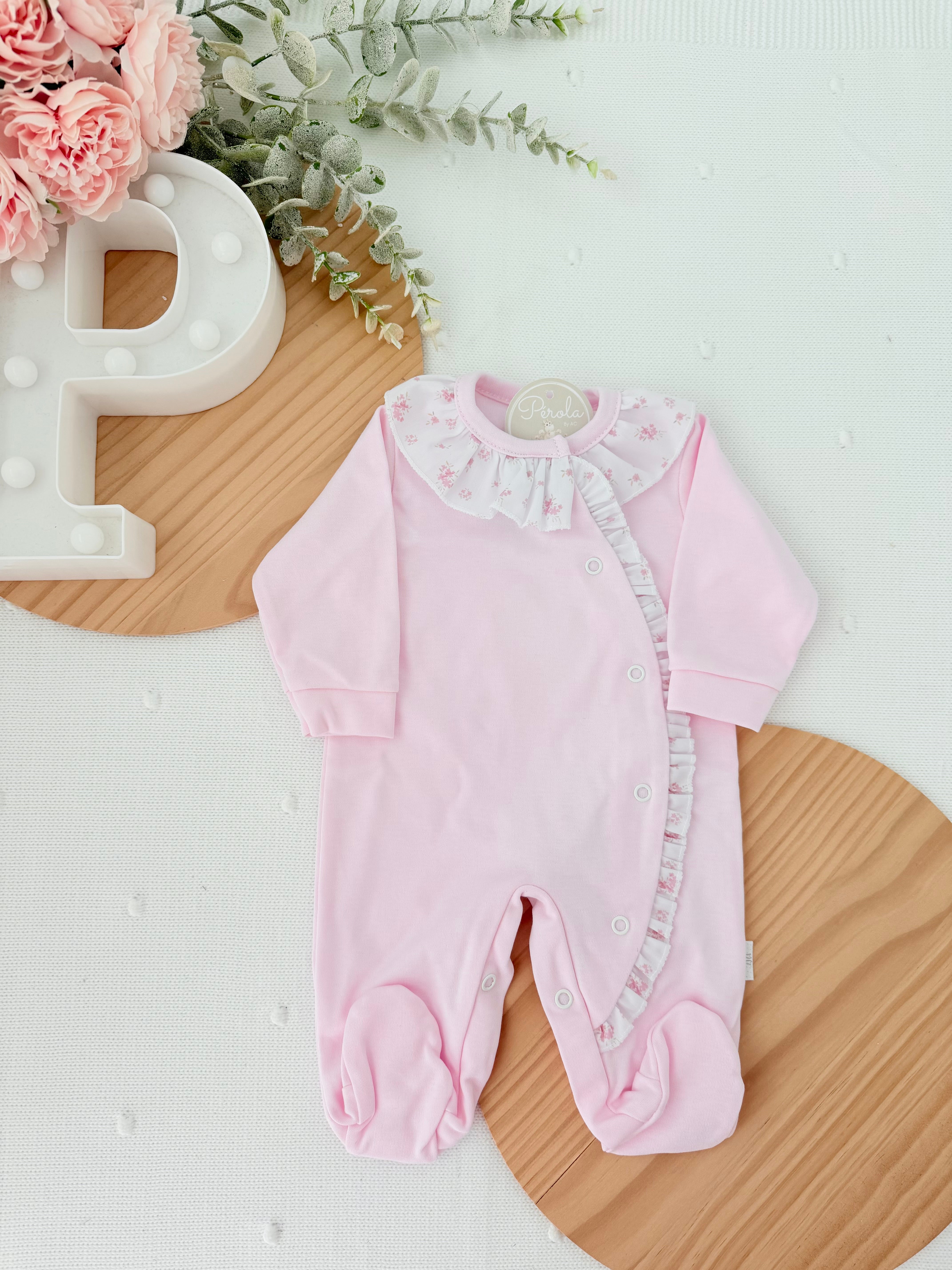 Babygrow Rosa tema flores em algodão