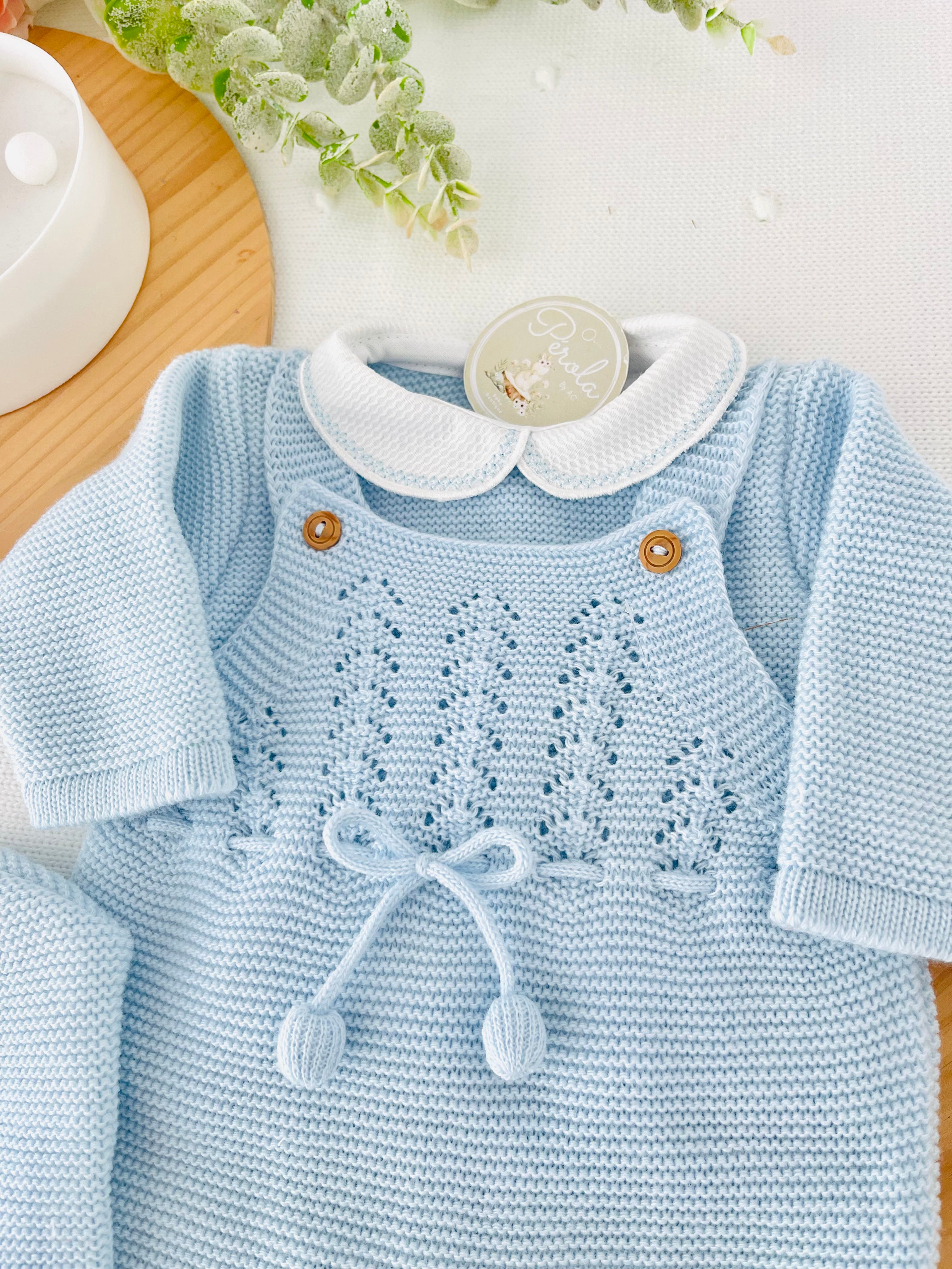 Saída de maternidade pompons