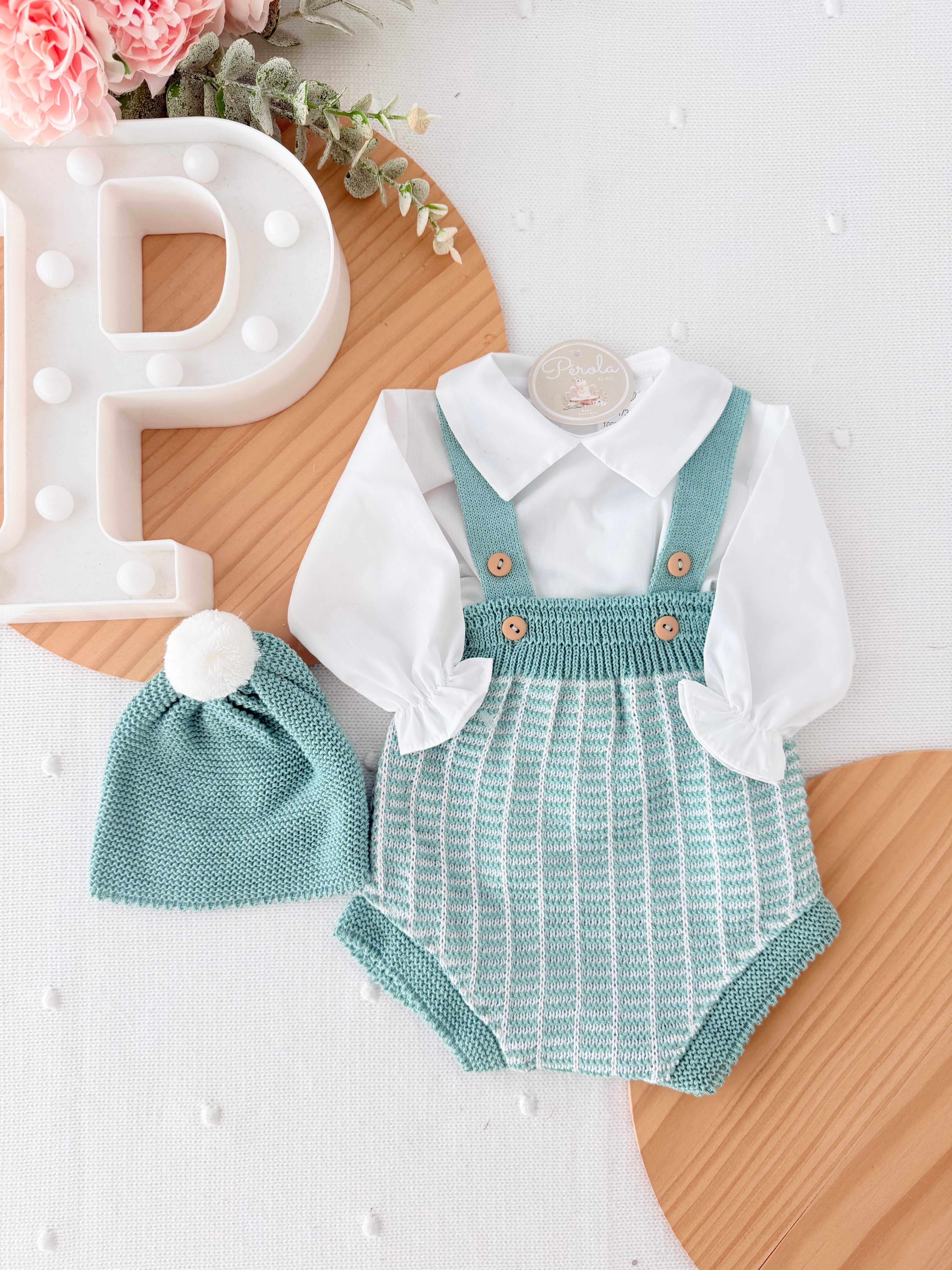 Conjunto doce verde : Fofo, camisa  e gorro