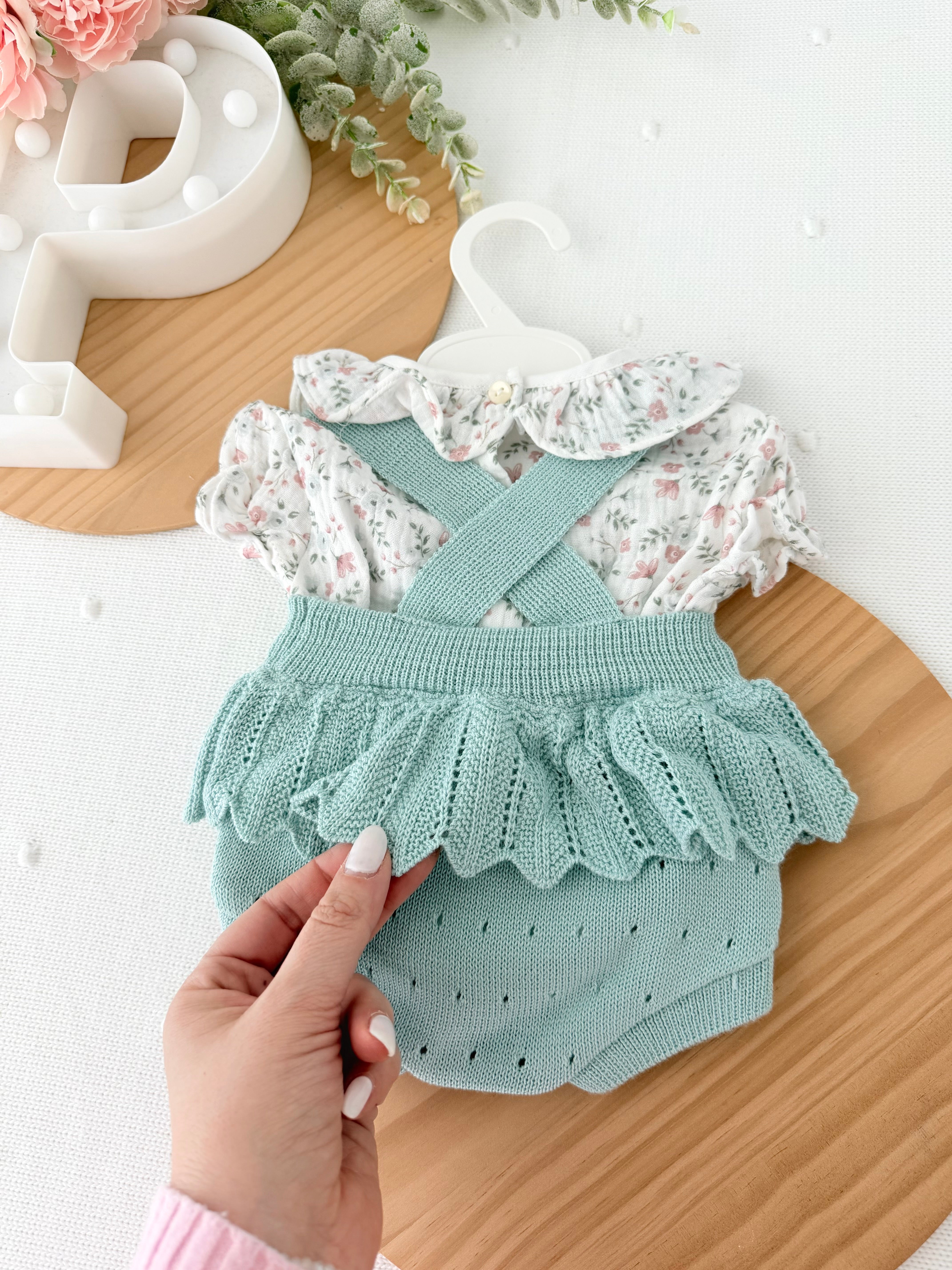 Fofo e blusa tema flores 3-12M