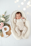 Babygrow Veludo Bebé com Estrelas Bordadas - Recém-Nascido