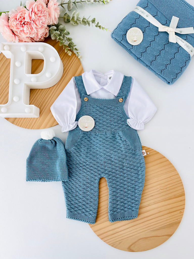 Saída de maternidade AZUL Cobalto : jardineiras, camisa e gorro 100% algodão Primavera/Verão