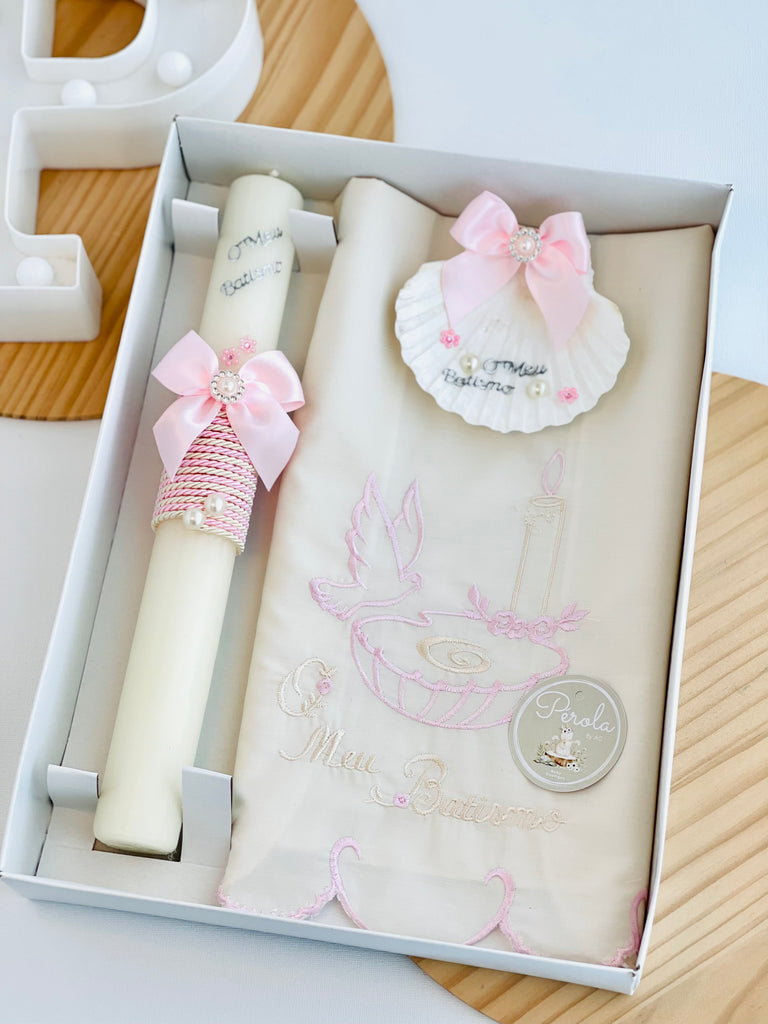 Conjunto para Batizado: vela, toalha e concha Batizado Pomba
