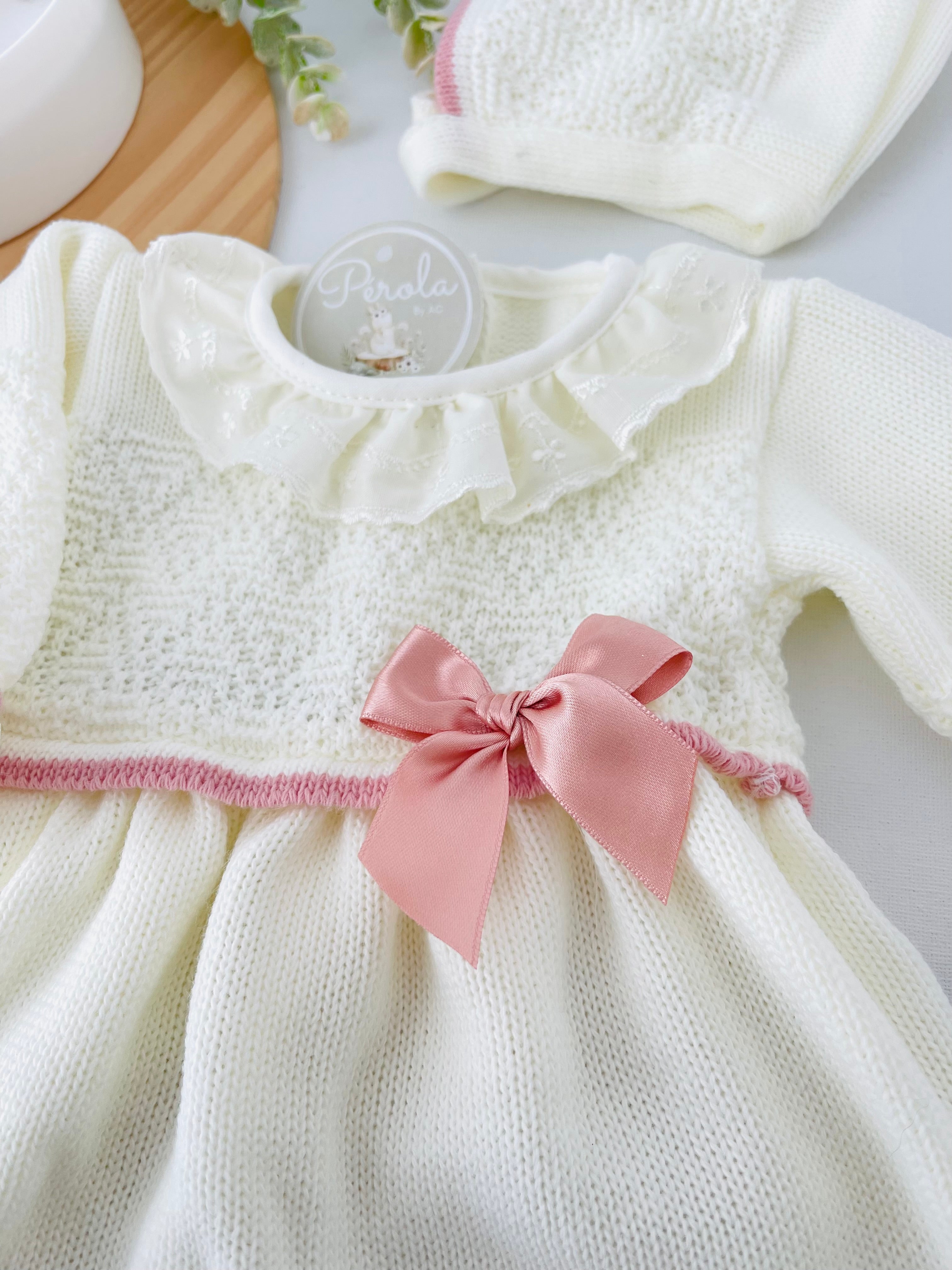 Vestido e touca Pérola -Outono Inverno