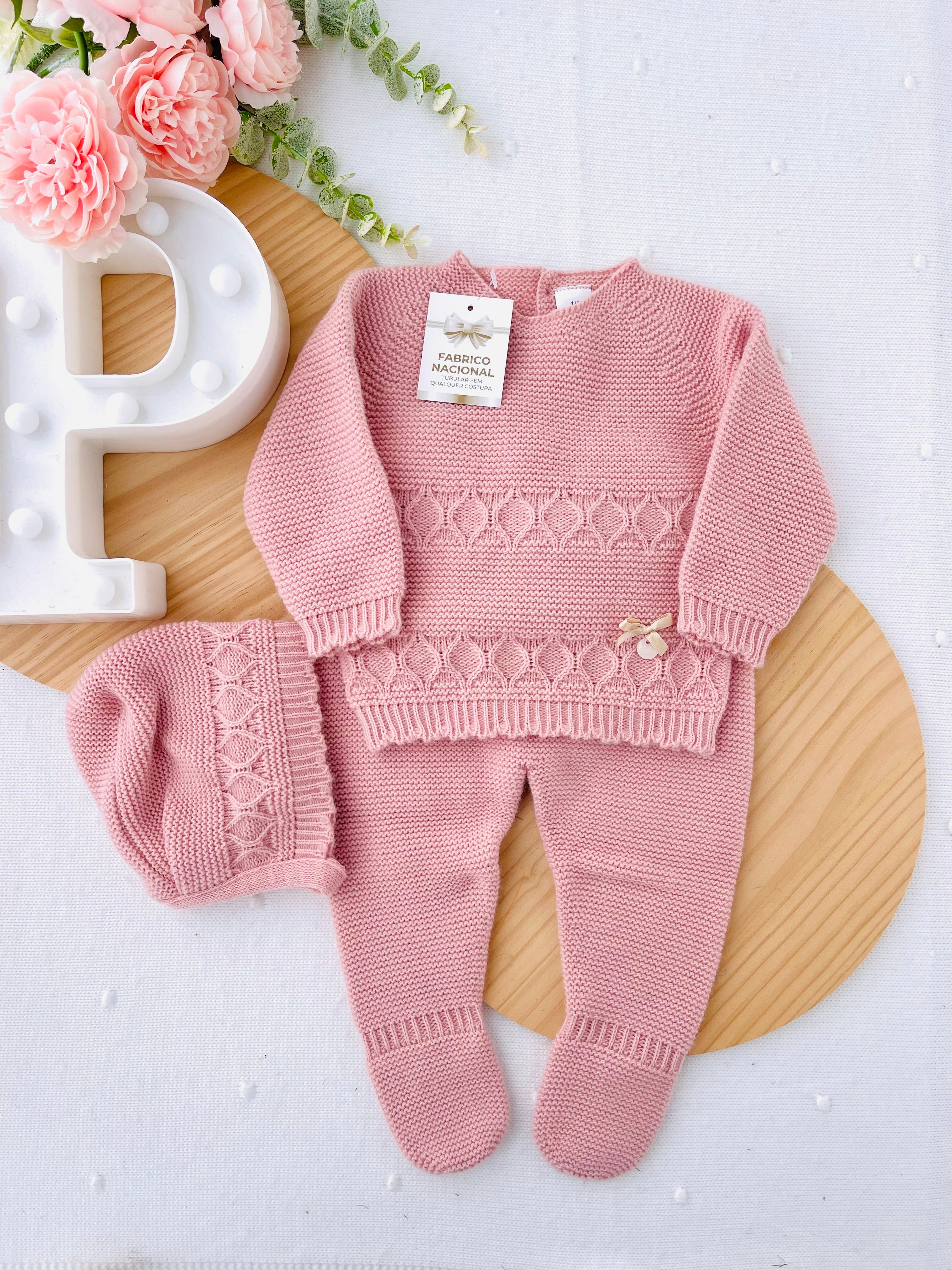 Conjunto malha para recém nascidos: camisola, calças e touca - Outono/Inverno