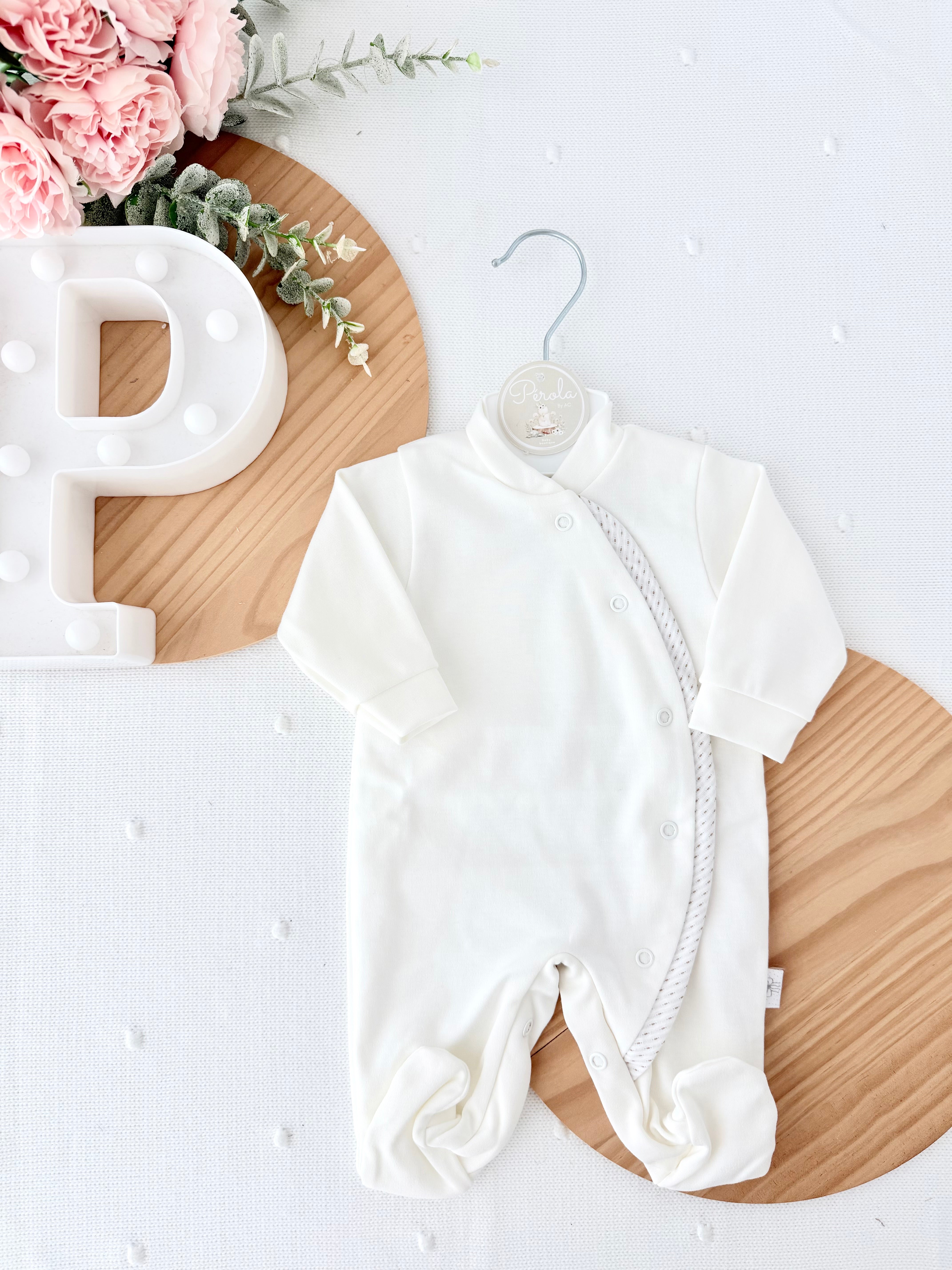 Babygrow Pérola unissexo em algodão