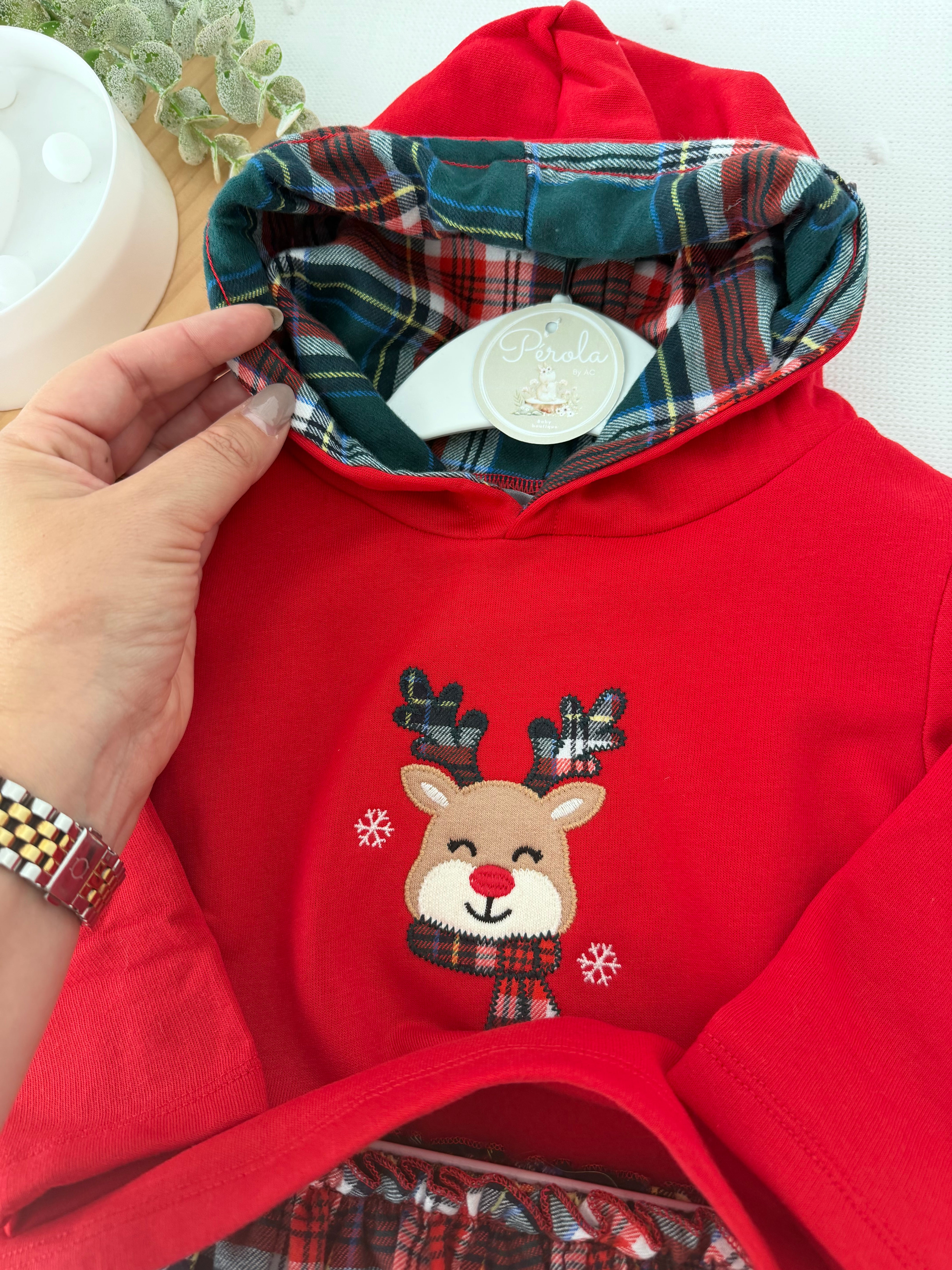 Conjunto Renas menina: camisola com capuz e saia/tapa fraldas