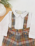 Conjunto menino xadrez estilo Burberry: Calções com alças e camisa