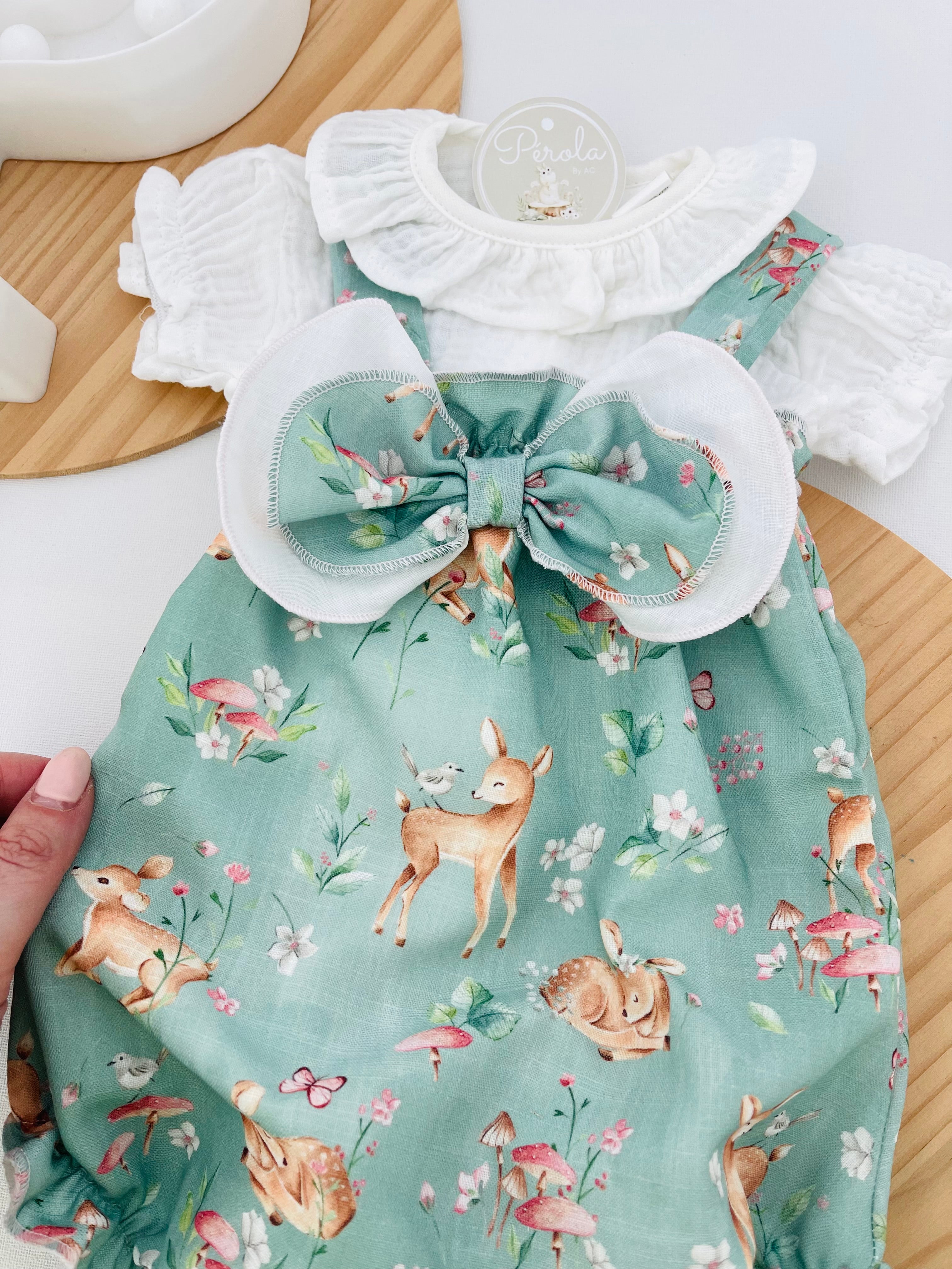 Fofo e blusa encanto do Bosque