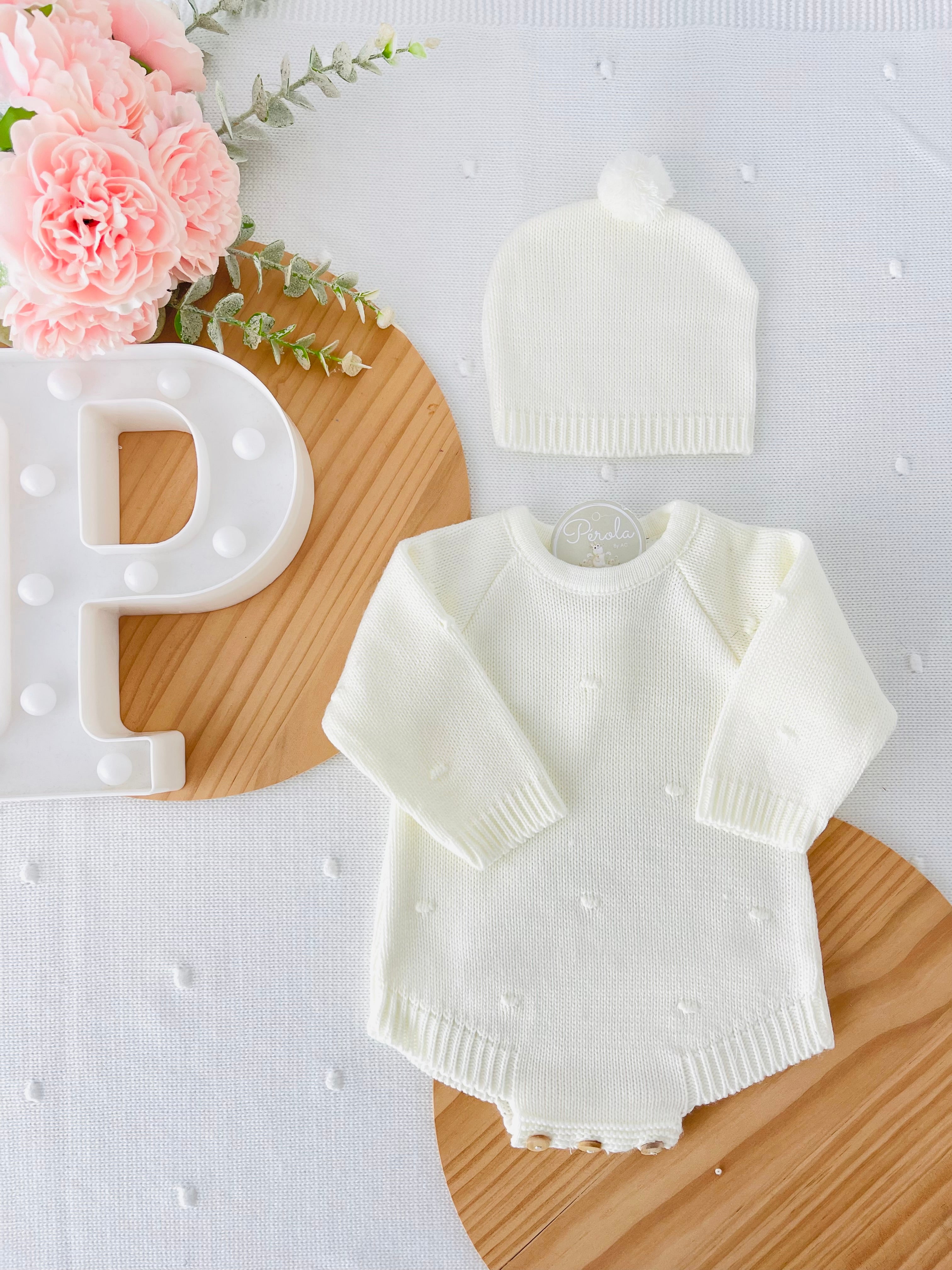 Fofo e gorro pintinhas