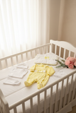 Conjunto primeira roupinha veludo em Amarelo