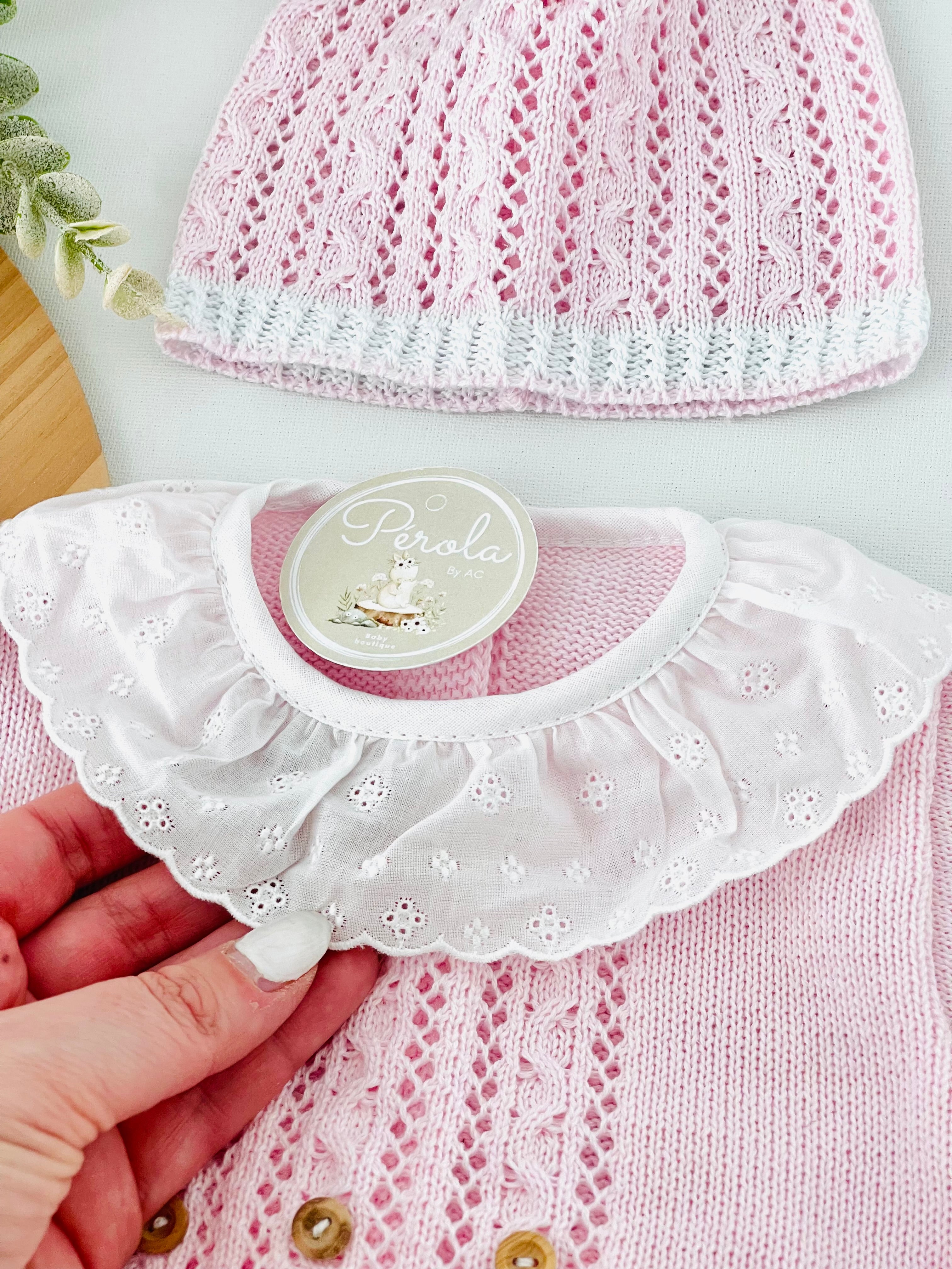 Conjunto recém nascido : camisola, calças e gorro 100% algodão