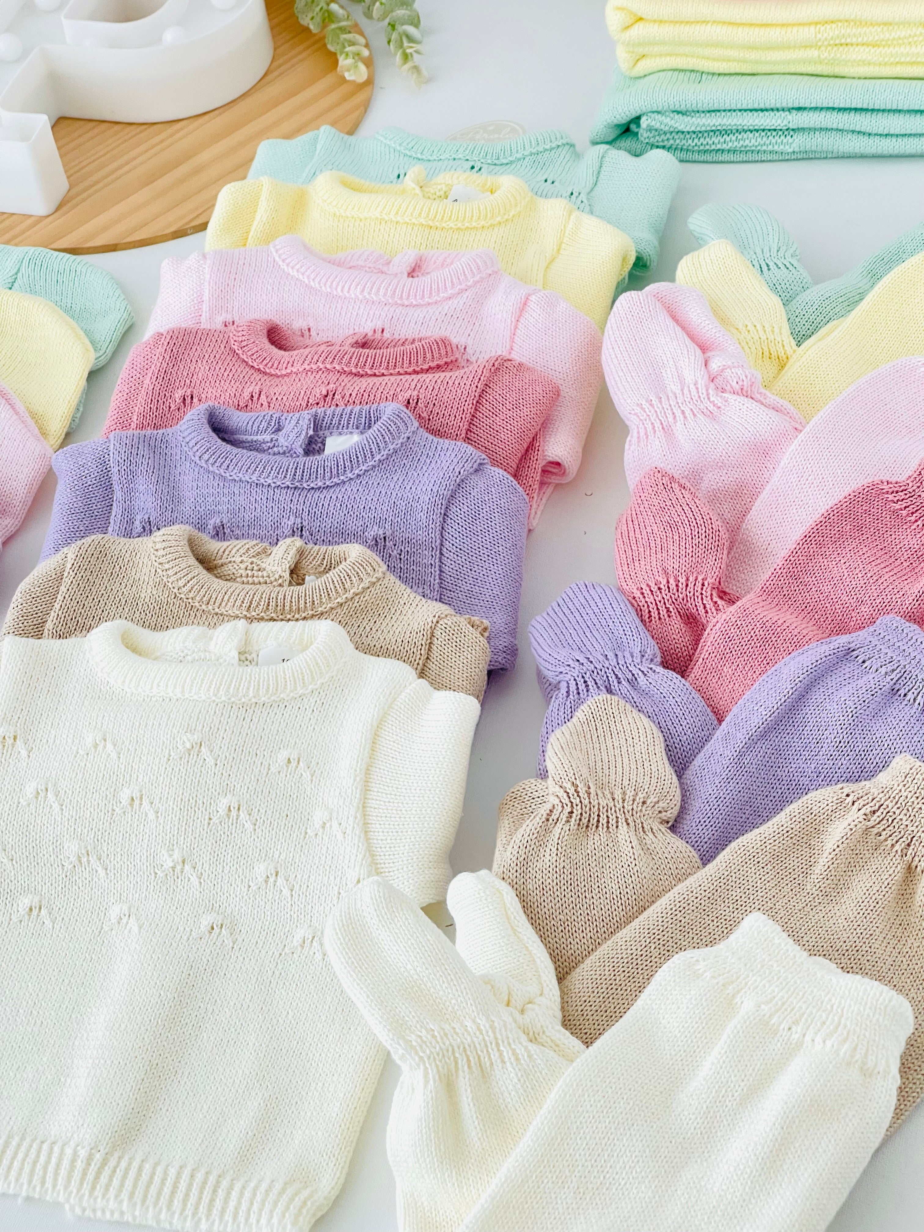 Pack Amorzinho ❤️ Saída de maternidade 4 peças: manta, camisola, calças e gorro