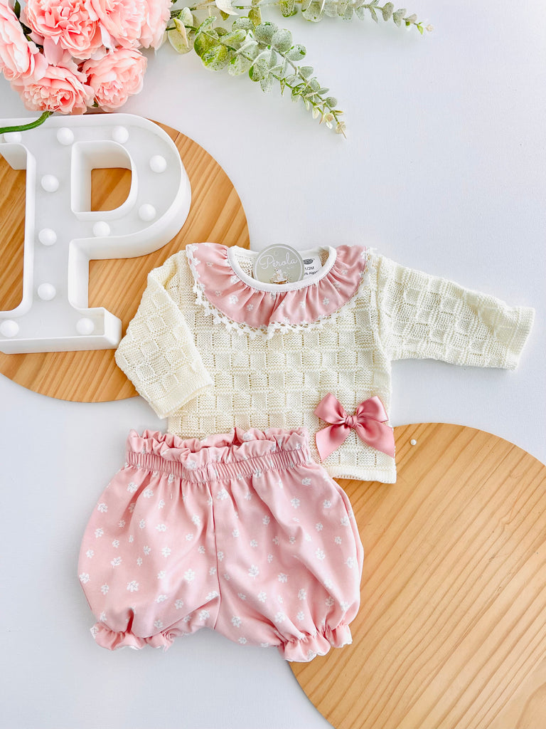 Conjunto rosa: Camisola e calções - Primavera Verão