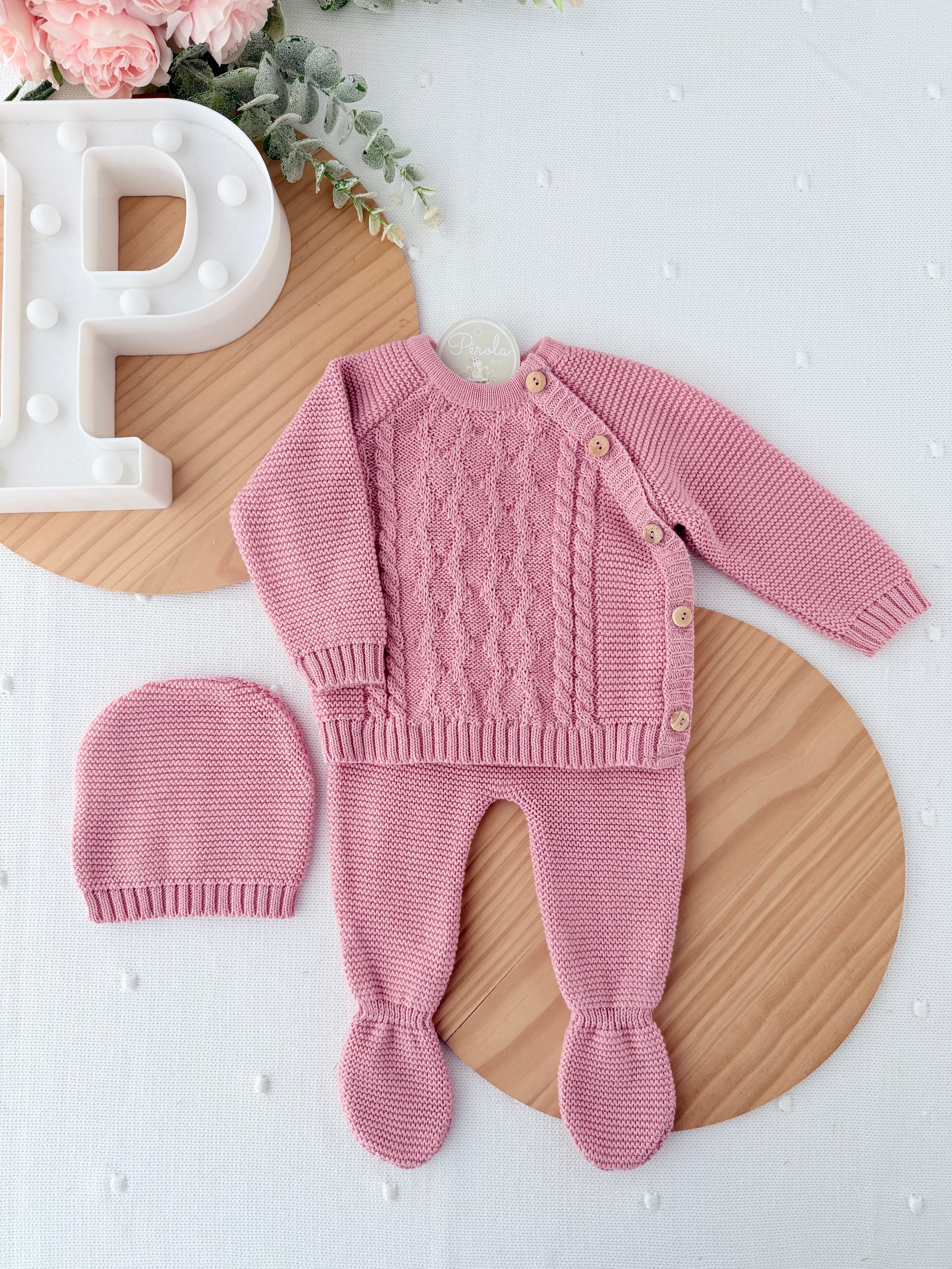 Conjunto malha 100% algodão: camisola, calças e gorro