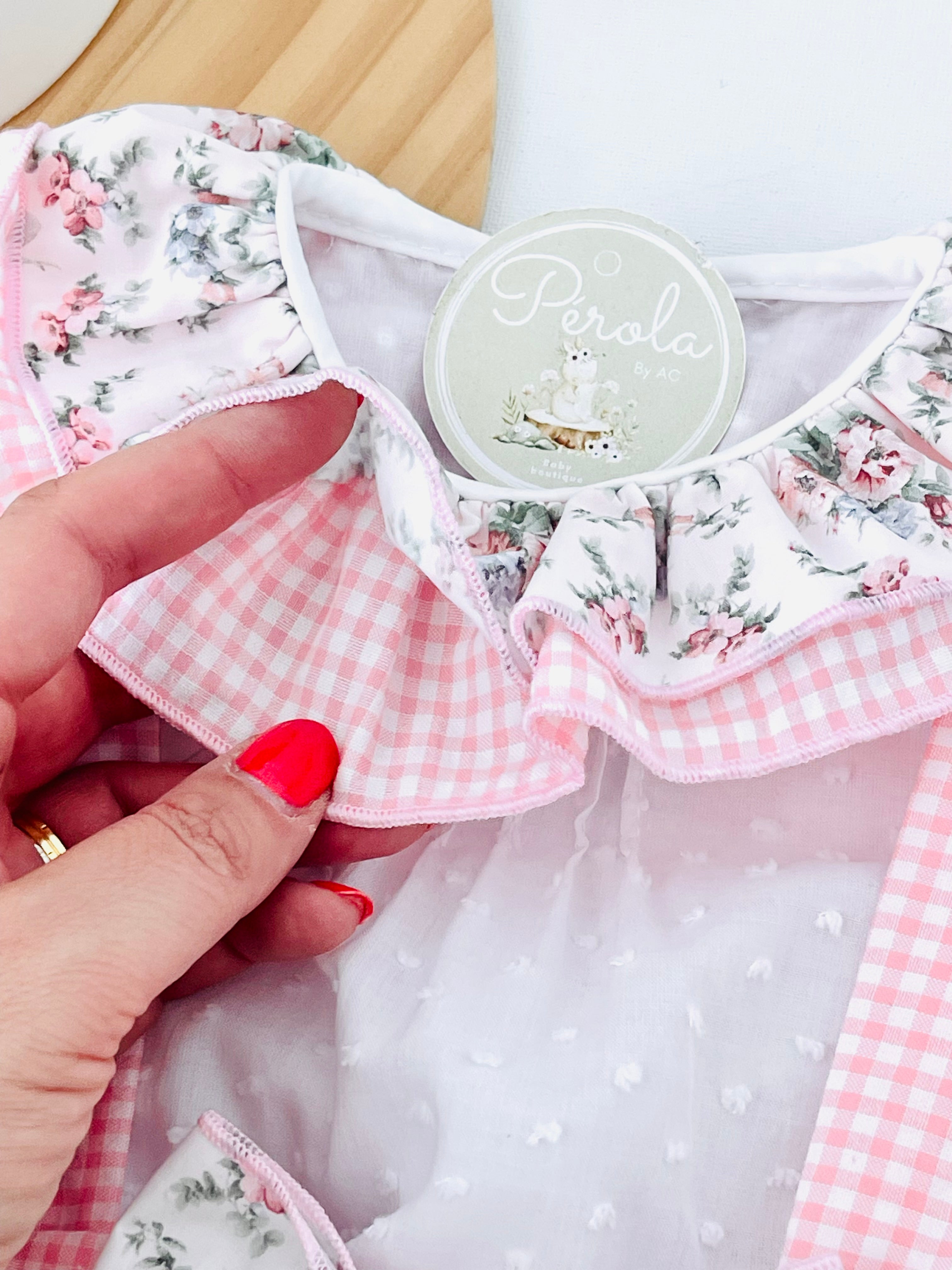 Conjunto Leonor: saia/tapa fraldas e blusa 6-36M