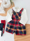 Conjunto encanto em xadrez: jardineiras e camisa