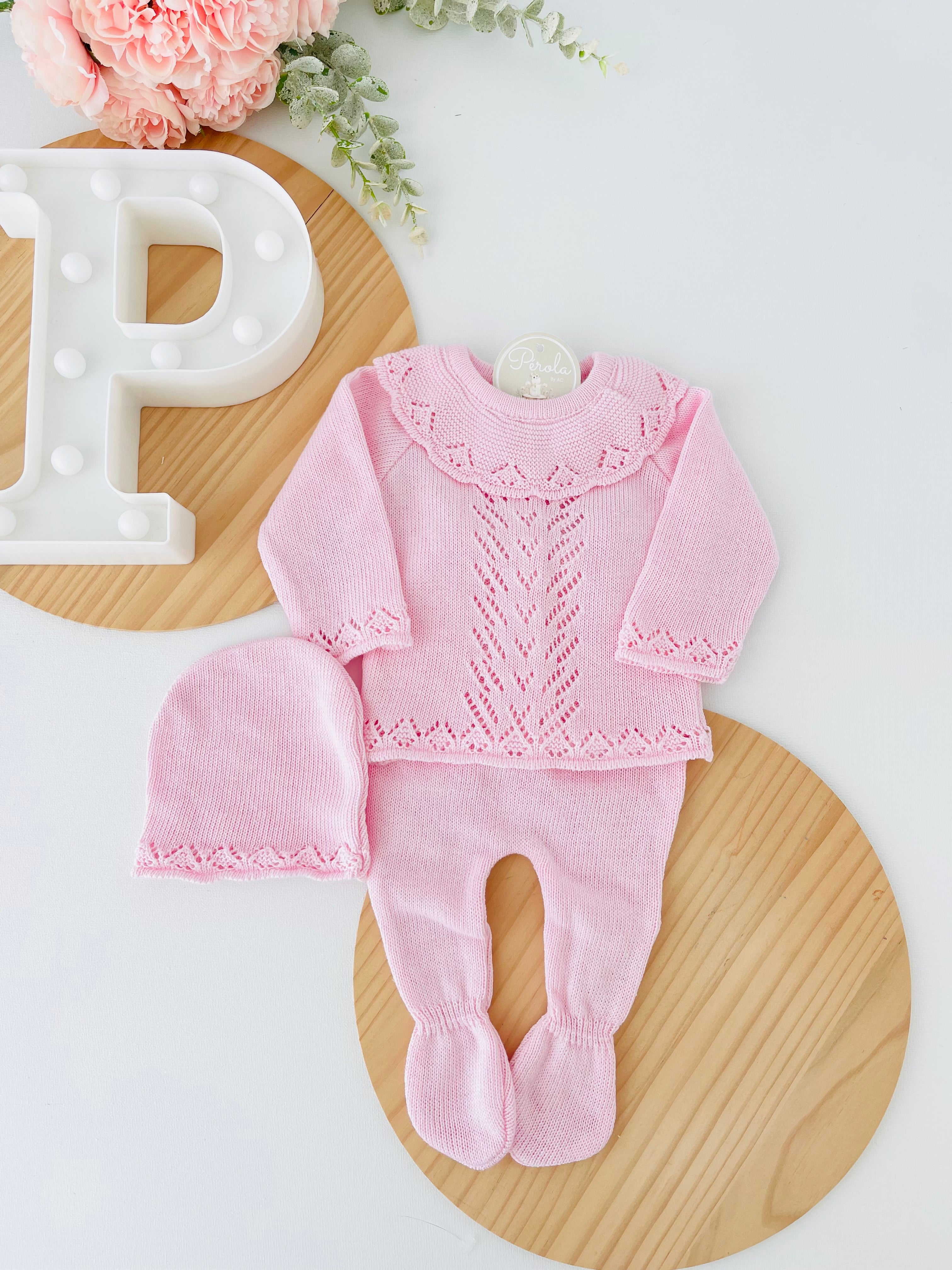 Conjunto malha com golinha: camisola, calças e touca